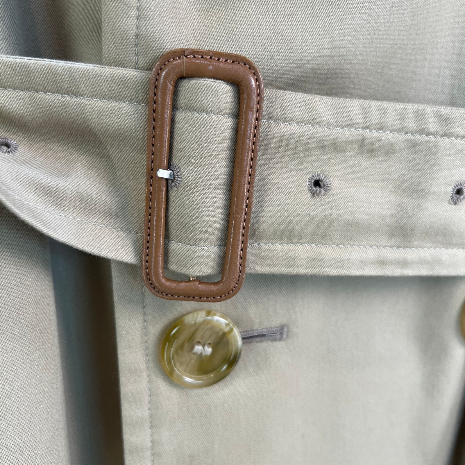 Burberry Burberry Beige Westminster Heritage Trench Coat Size US L / EU 52-54 / 3 - 9 Thumbnail