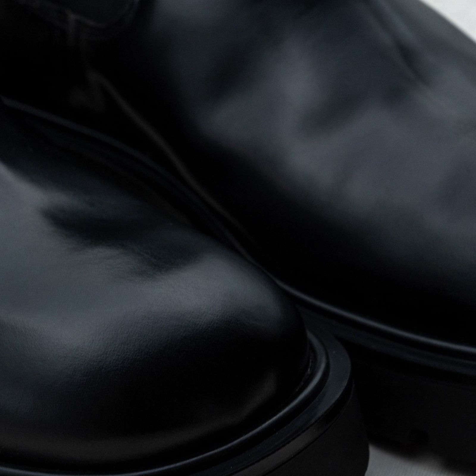 Sandro Sandro paris classic mens black leather chunky chelsea boots Size US 10 / EU 43 - 8 Thumbnail
