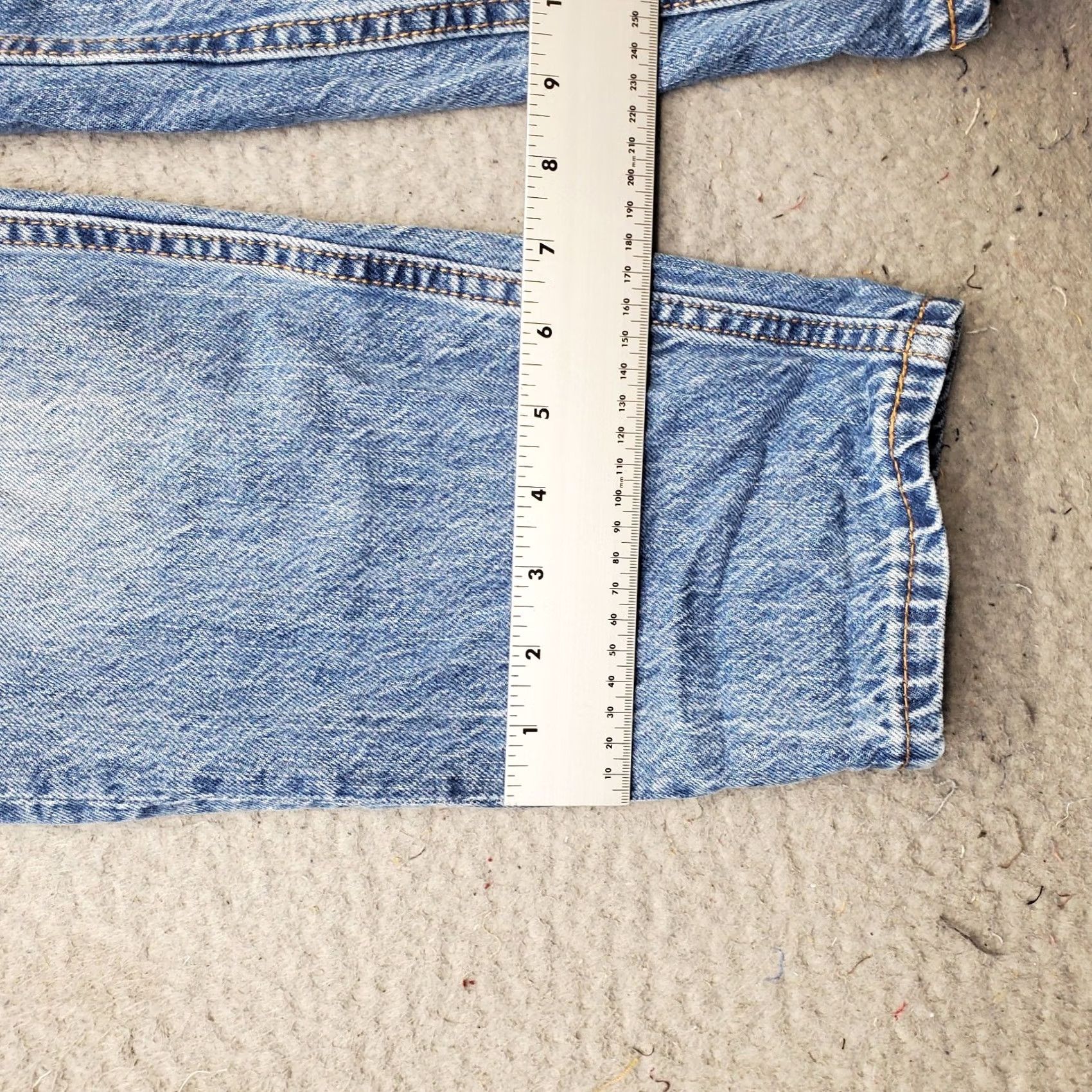 Vintage Aéropostale Mom Jeans Womens Size 6 Blue Denim Distressed Straight Leg RN154379 Size 28" / US 6 / IT 42 - 5 Thumbnail