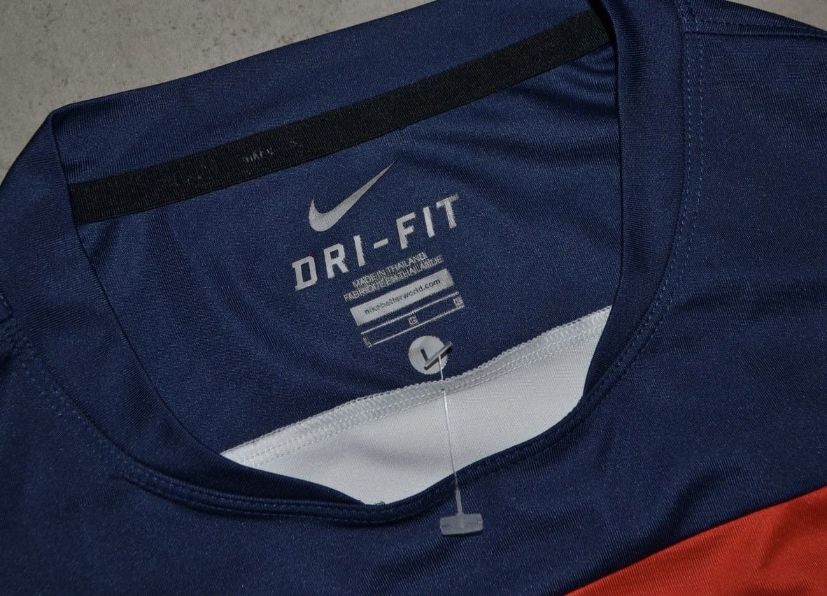 Nike PARIS SAINT GERMAIN 2013 2014 TRAINING SHIRT JERSEY NIKE Size US L / EU 52-54 / 3 - 9 Thumbnail