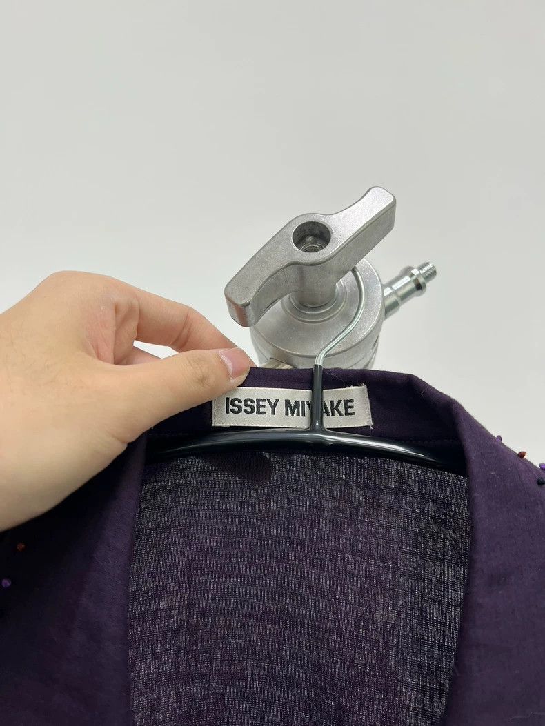 Issey Miyake issey miyake Fringed embroidered dark purple sweater 2503-N Size US M / EU 48-50 / 2 - 5 Thumbnail