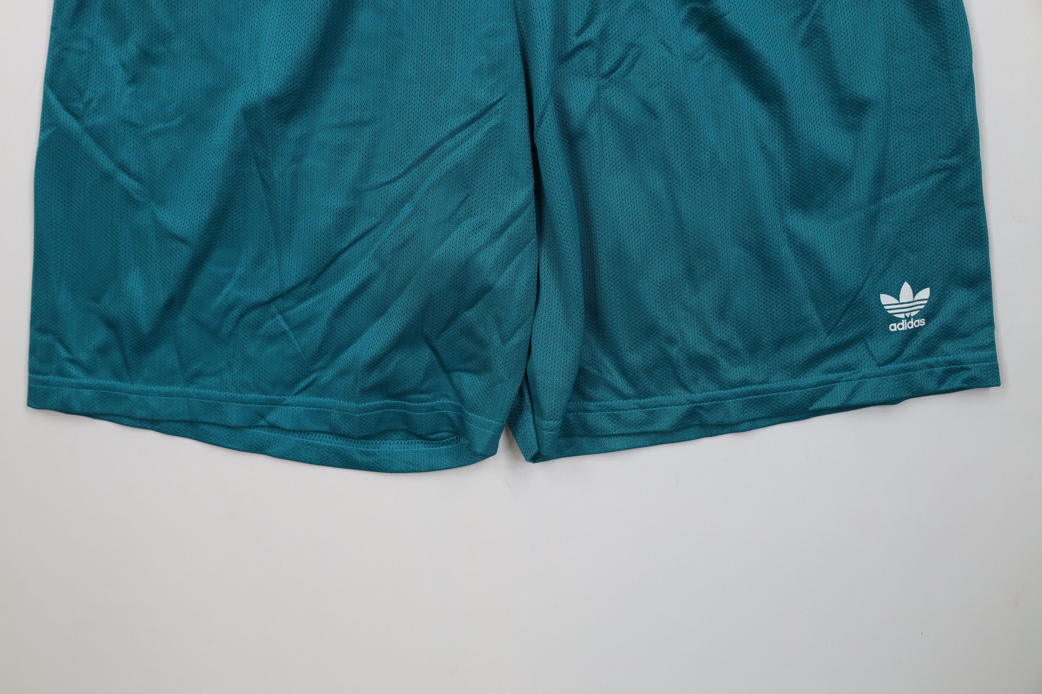Adidas Deadstock Vintage 90s Adidas Above Knee Mesh Shorts USA Size US 36 / EU 52 - 4 Thumbnail
