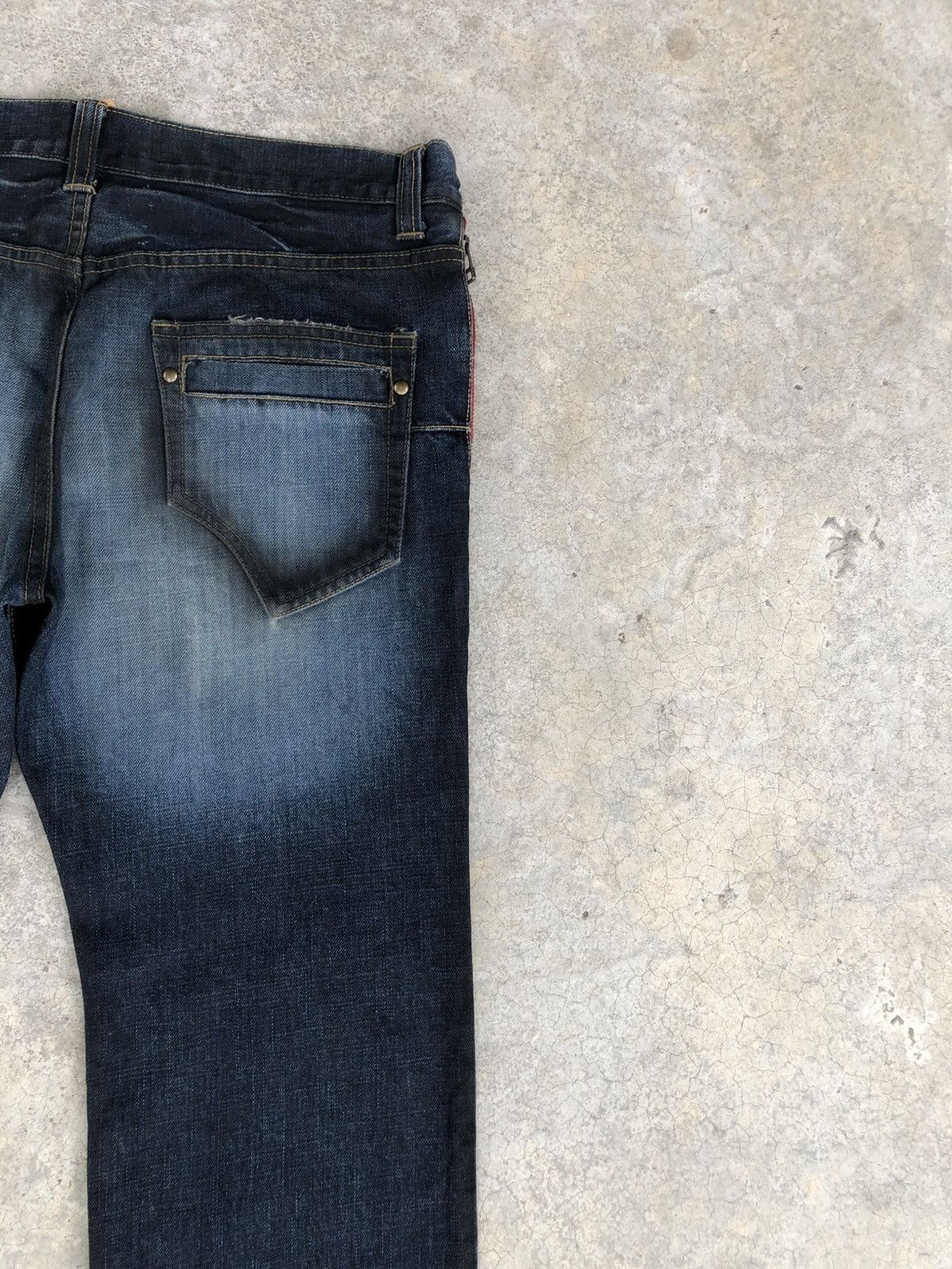 Le Grande Bleu (L.G.B.) Maniac Distressed Jeans Size US 33 - 10 Thumbnail