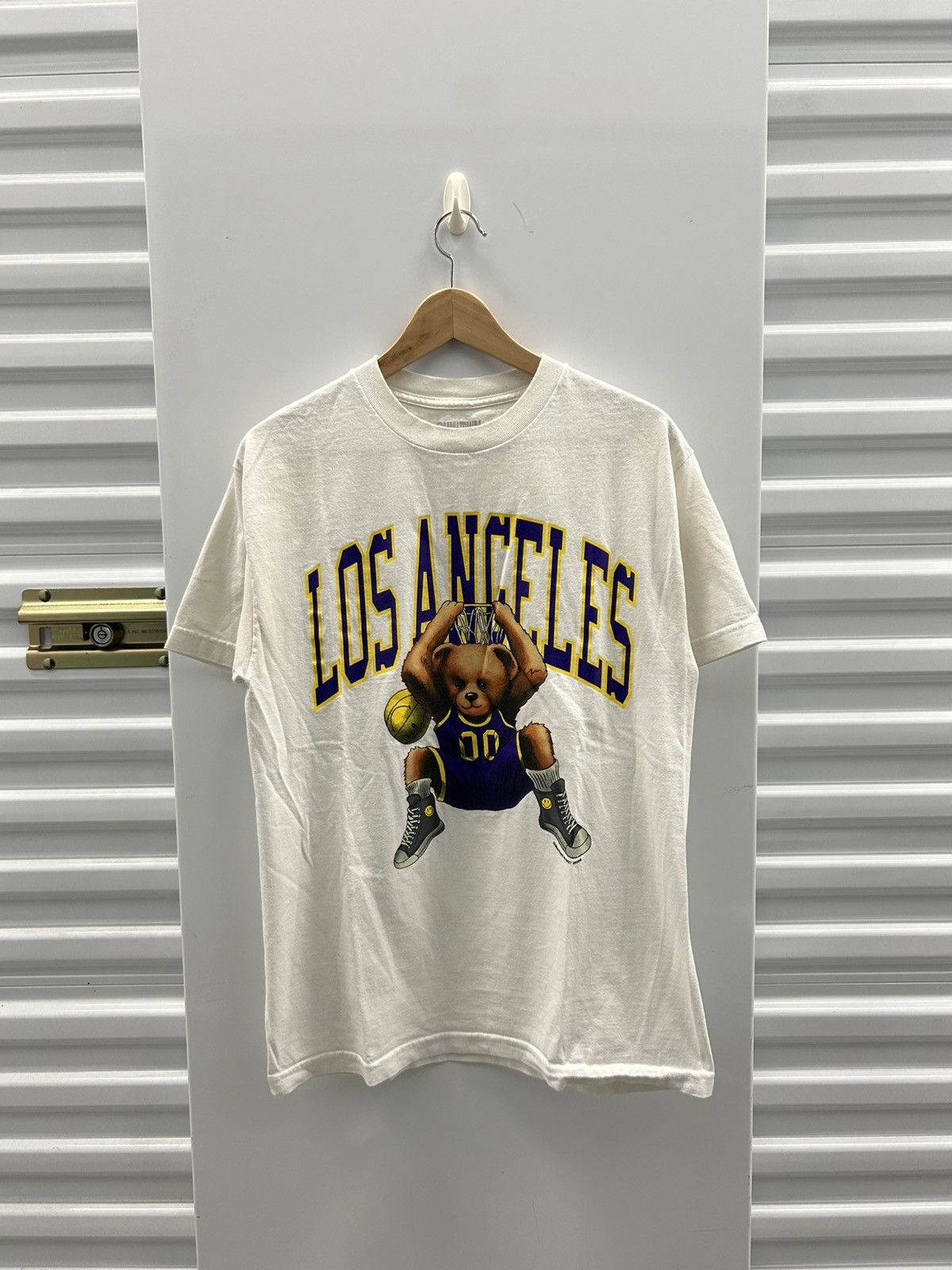 Market Chinatown market bear t shirt Los Angeles Size US M / EU 48-50 / 2 - 1 Thumbnail