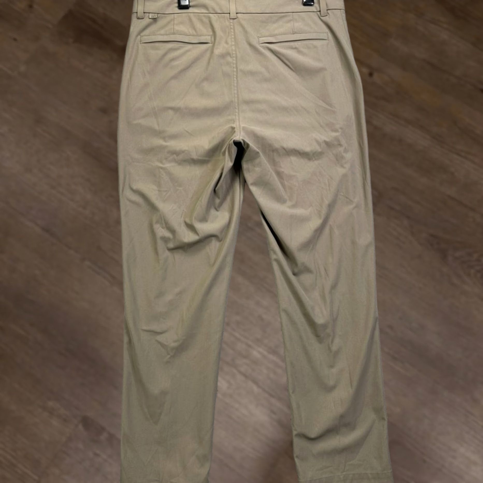 Vintage VRST Pants Mens 36X32 Brown Chino Golf Performance Tech Straight Leg Flat Front Mens Brown Chino Golf Size US 36 / EU 52 - 1 Thumbnail