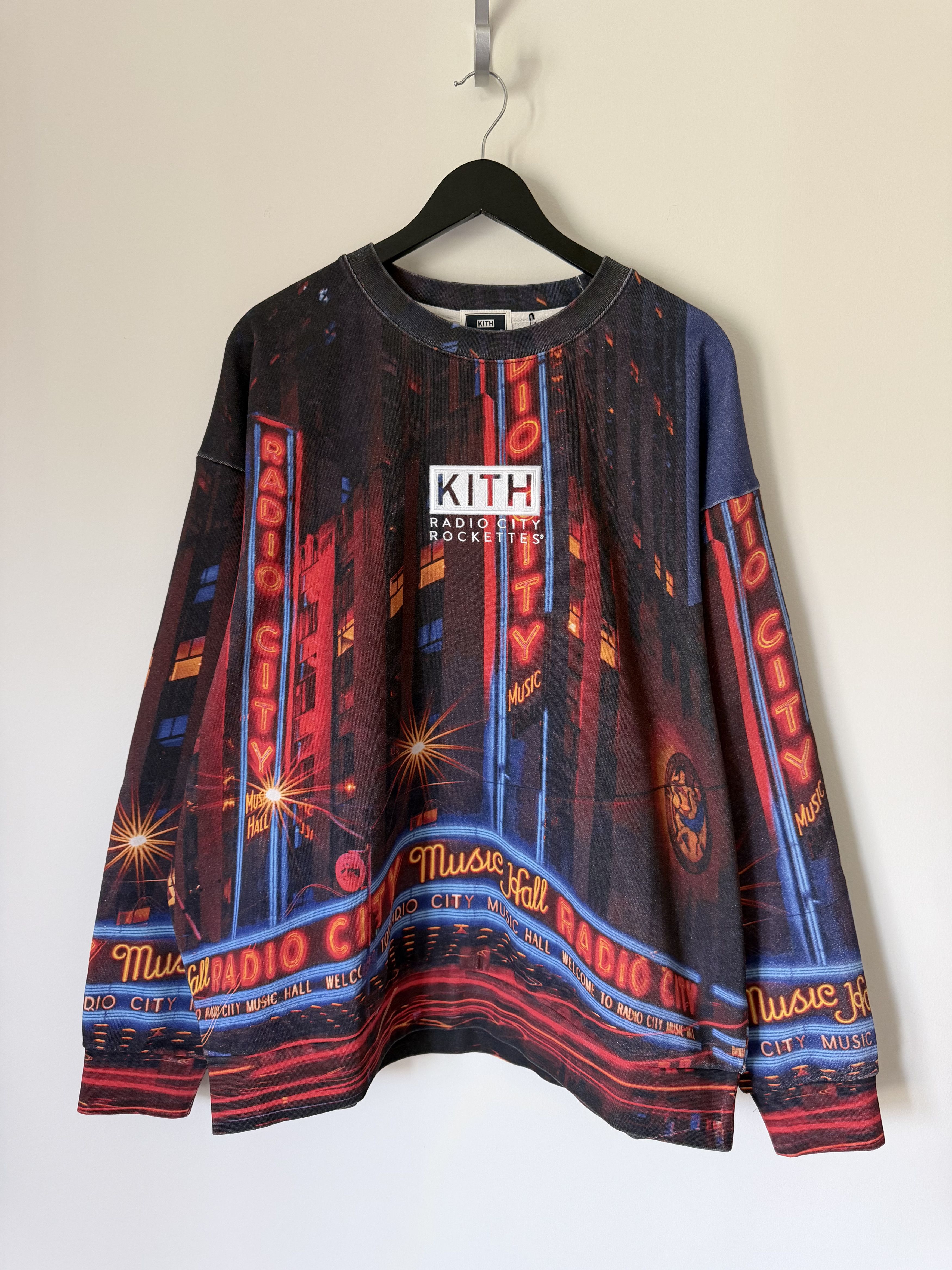 Kith Kith Radio City Rockettes Nelson Crewneck AOP Size US XL / EU 56 / 4 - 1 Thumbnail