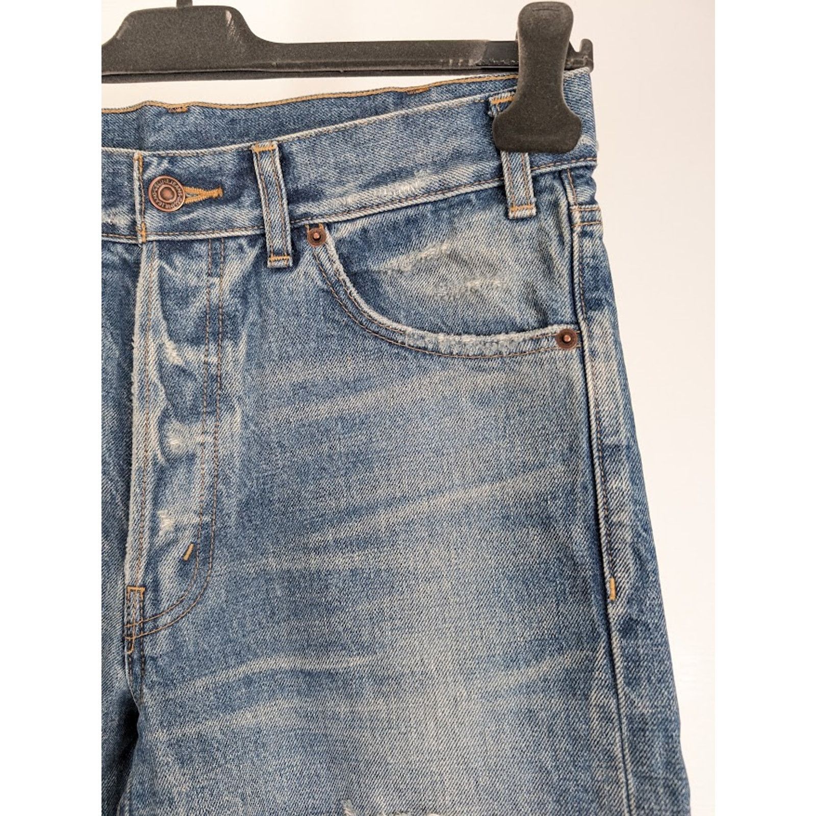 Celine o1rshd1 Denim Short Kurt Destroy in Rigid Indigo Size US 31 - 9 Thumbnail