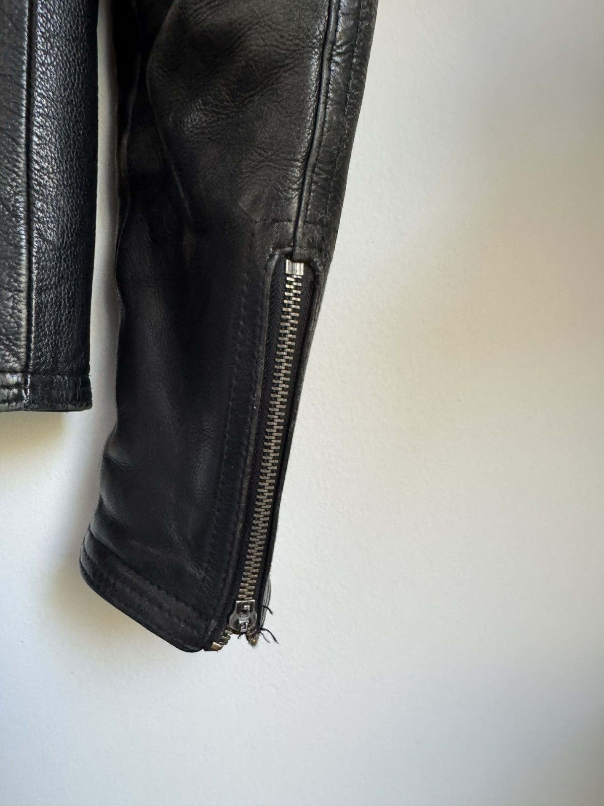 Vintage Vintage trashed 80s slim biker jacket Size US M / EU 48-50 / 2 - 3 Thumbnail