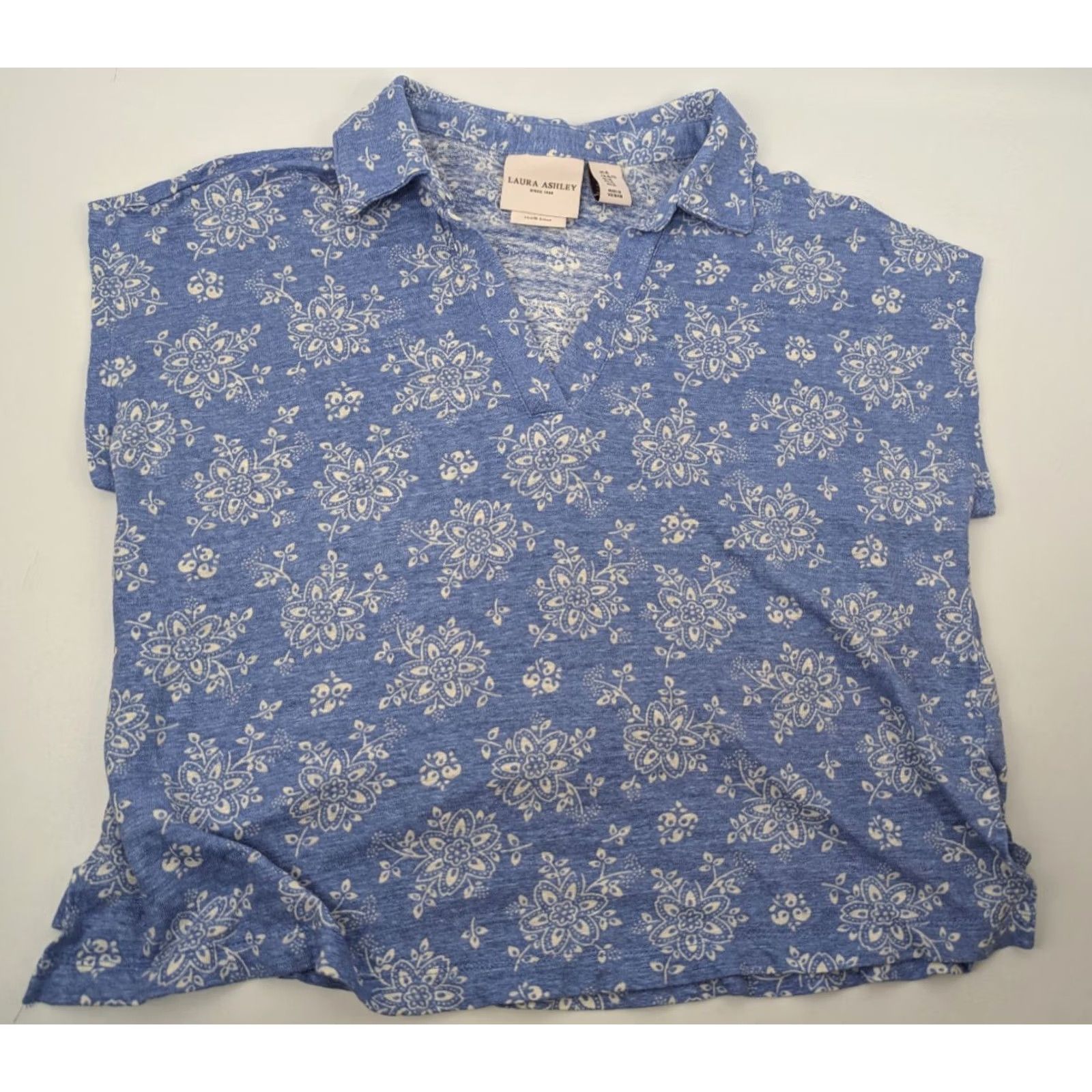 Laura Ashley Laura Ashley Womens Lightweight Linen Cap Sleeve Shirt XL Blue Beach Boho Shirt Blouse Linen Knit Size XL / US 12-14 / IT 48-50 - 2 Thumbnail