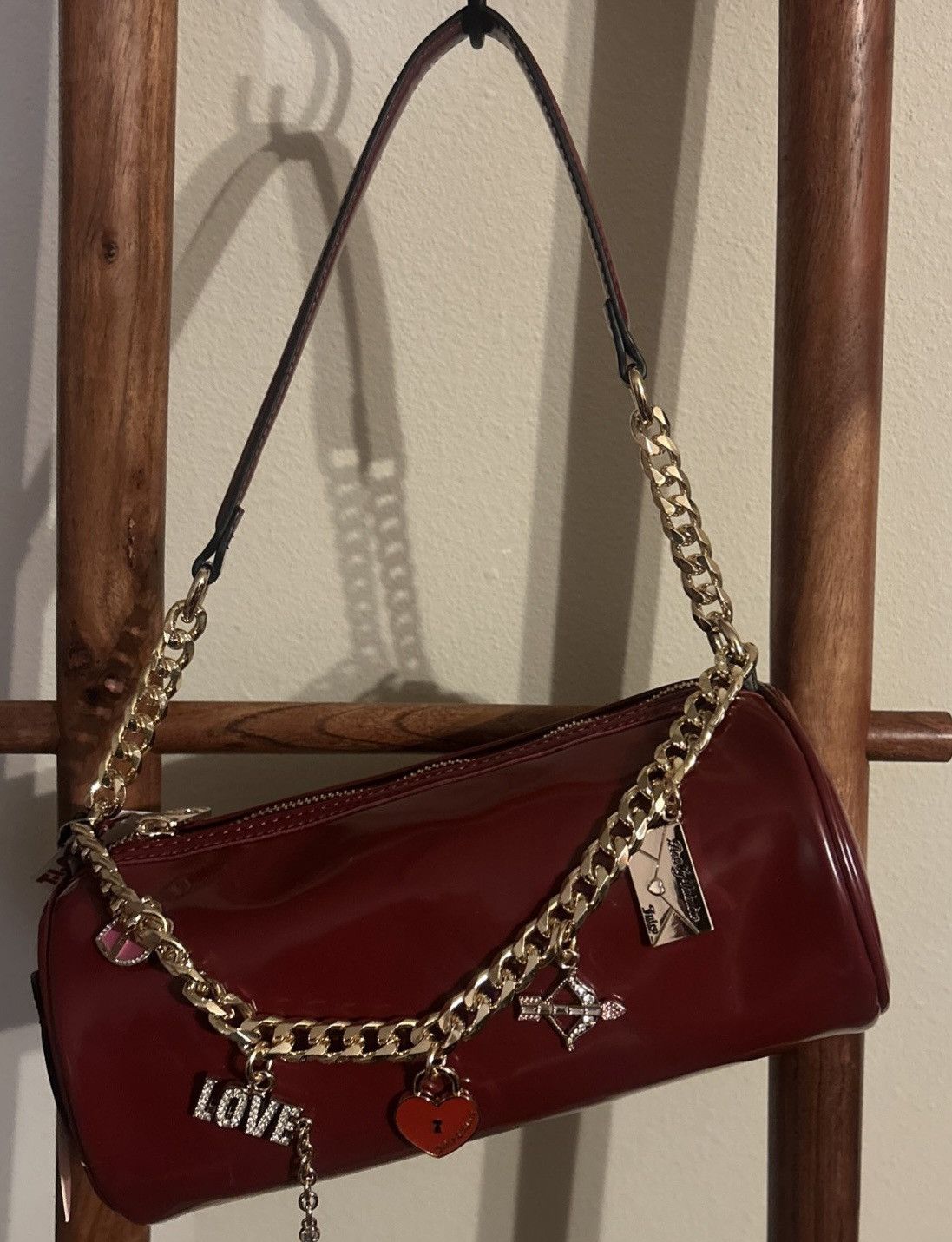 Juicy Couture JUICY COUTURE "Loves Comes Softly" Shoulder Bag Deep Red Size ONE SIZE - 2 Thumbnail
