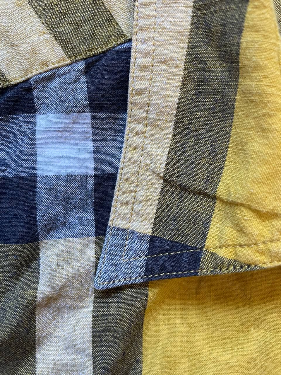 Burberry Burberry Brit YELLOW Check Linen / Cotton Button Down Shirt Size US S / EU 44-46 / 1 - 5 Thumbnail