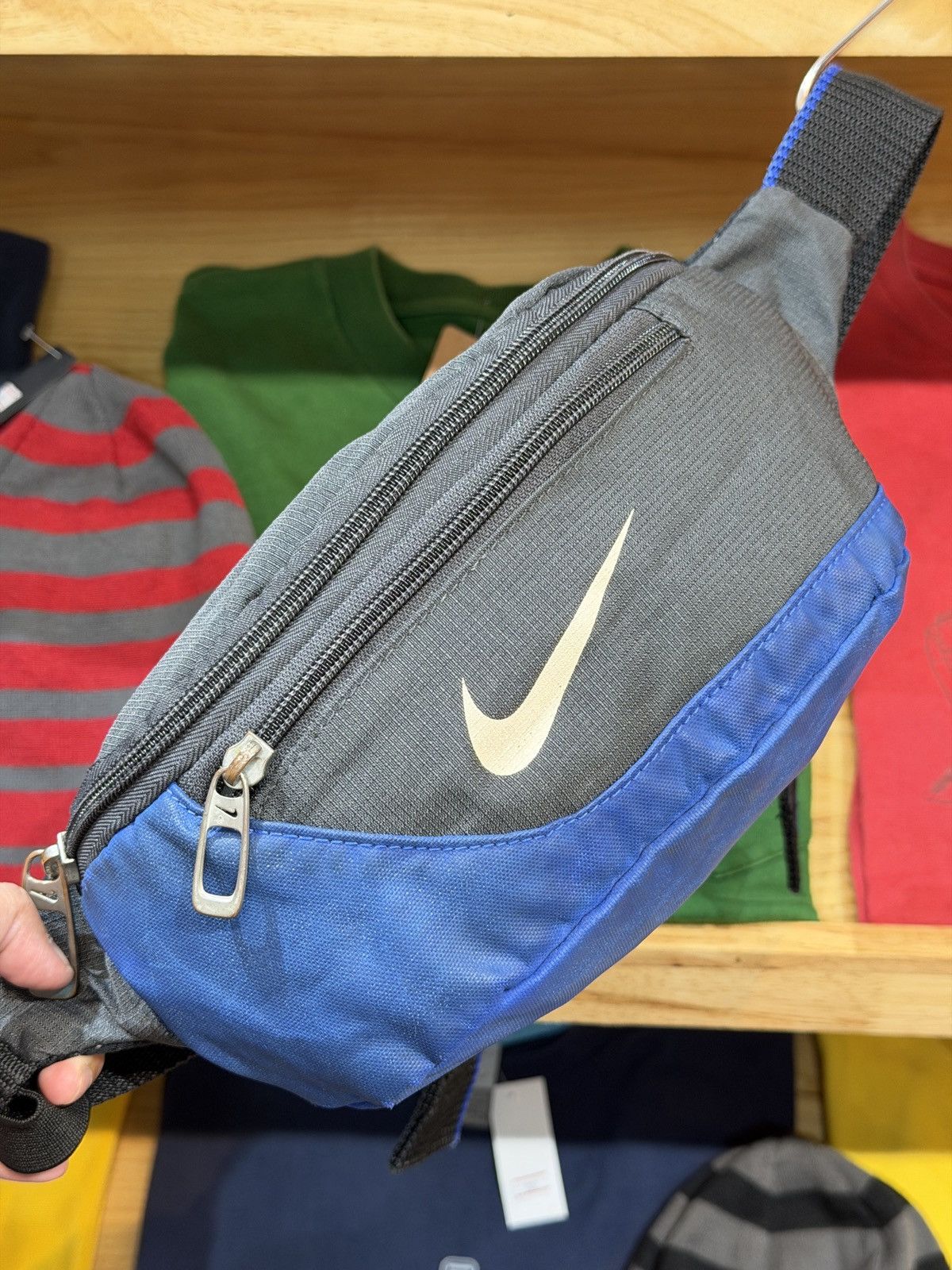 Nike Vintage Nike Swoosh 90's Belt Bag Size ONE SIZE - 2 Thumbnail