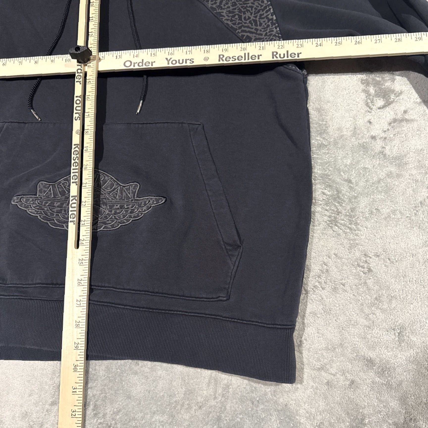 Jordan Brand Jordan Sweatshirt Mens Large Black Hoodie Pullover Long Sleeve Cement Elephant Logo Zipper Athletic Size US L / EU 52-54 / 3 - 5 Thumbnail
