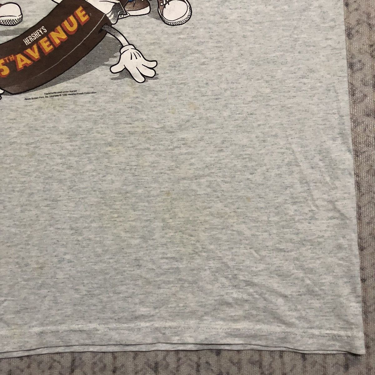 Vintage Rare Vintage 1995 Hershey Foods Corporation Tees Size US XL / EU 56 / 4 - 10 Thumbnail
