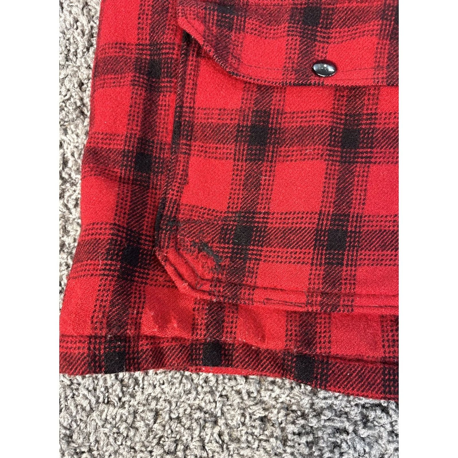 Vintage VINTAGE Woolrich 523 Chore Coat Mens 40 Buffalo Plaid Mackinaw Wool Jacket Coat Regular Red Plaid USA 60s Mens Size US XXS / EU 40 - 5 Thumbnail
