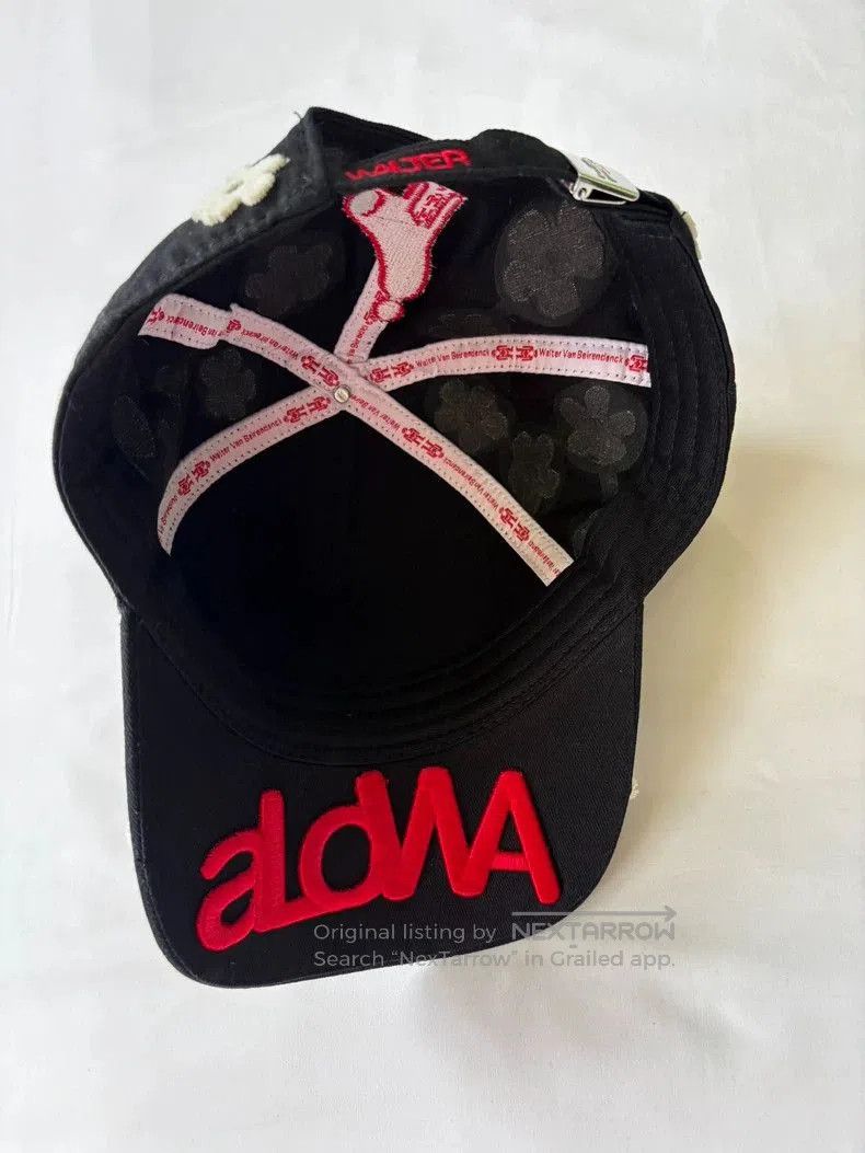 Walter Van Beirendonck Walter Van Beirendonck Floral Embroidered Black Cap. Size ONE SIZE - 5 Thumbnail
