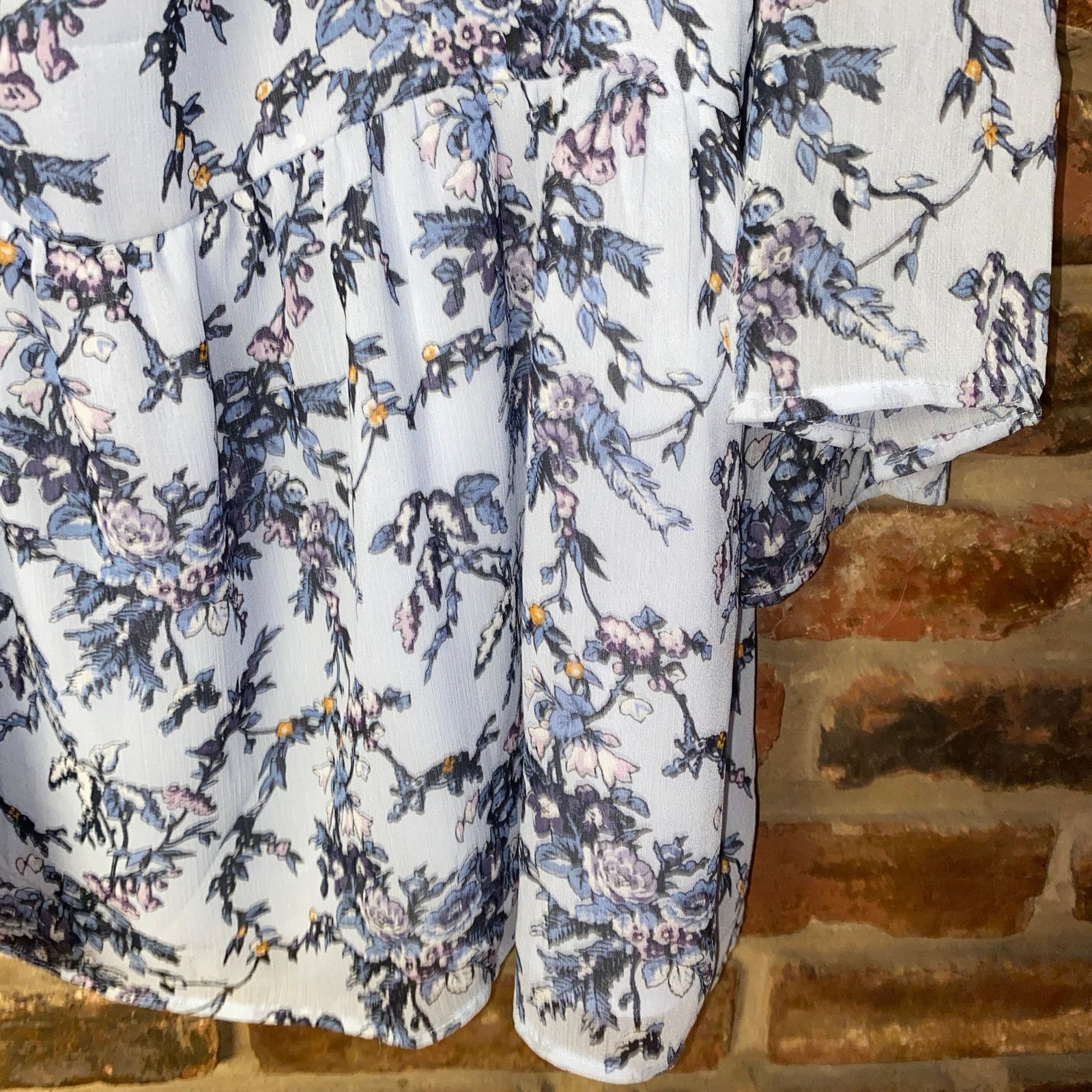 Loft Ann Taylor LOFT Blue Floral Cold Shoulder Tie Blouse Small Size S / US 4 / IT 40 - 4 Thumbnail