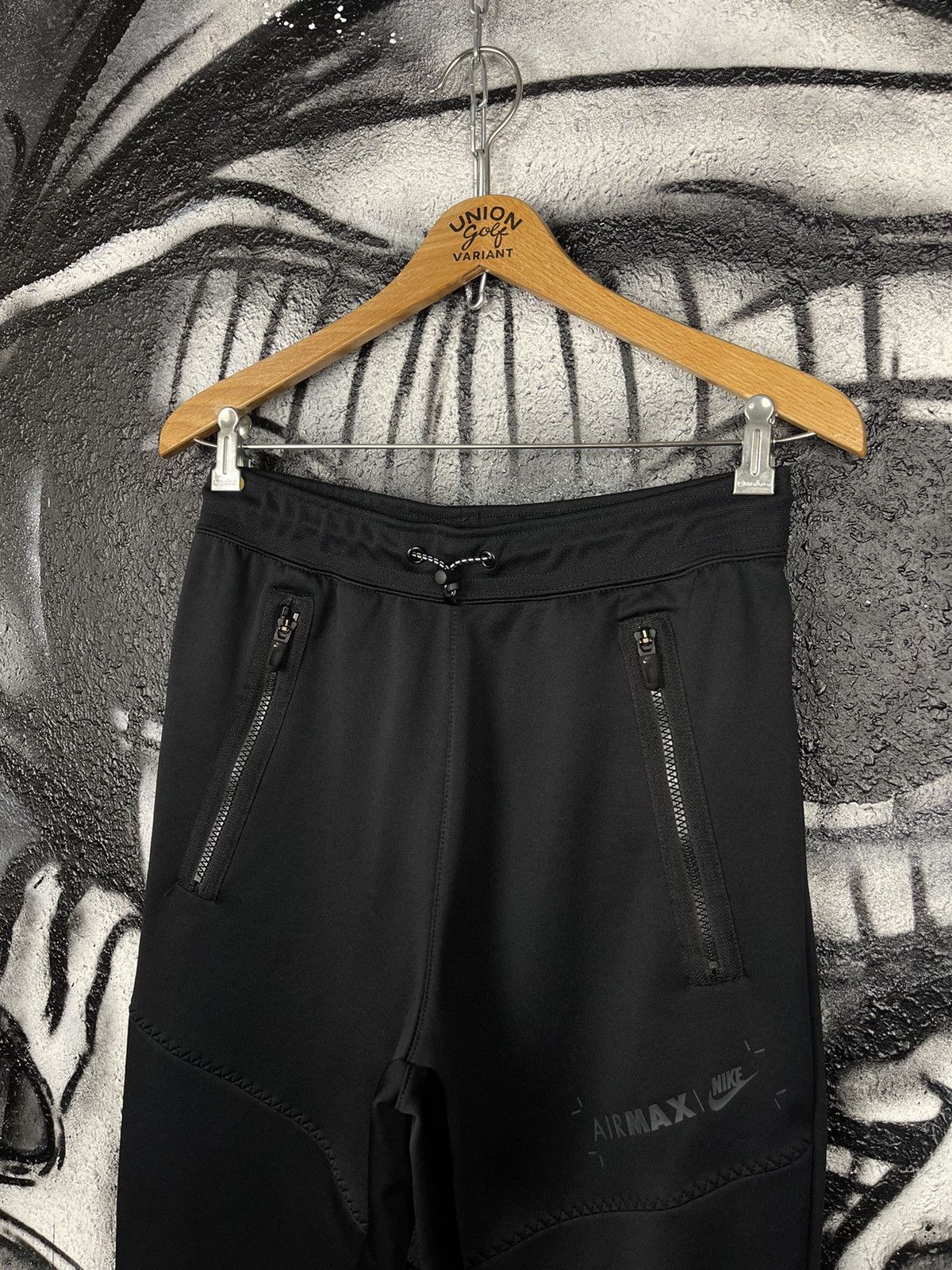 Nike Nike Air Max Black Jogger Sport Pants Men’s Size Small Size US 30 / EU 46 - 2 Thumbnail
