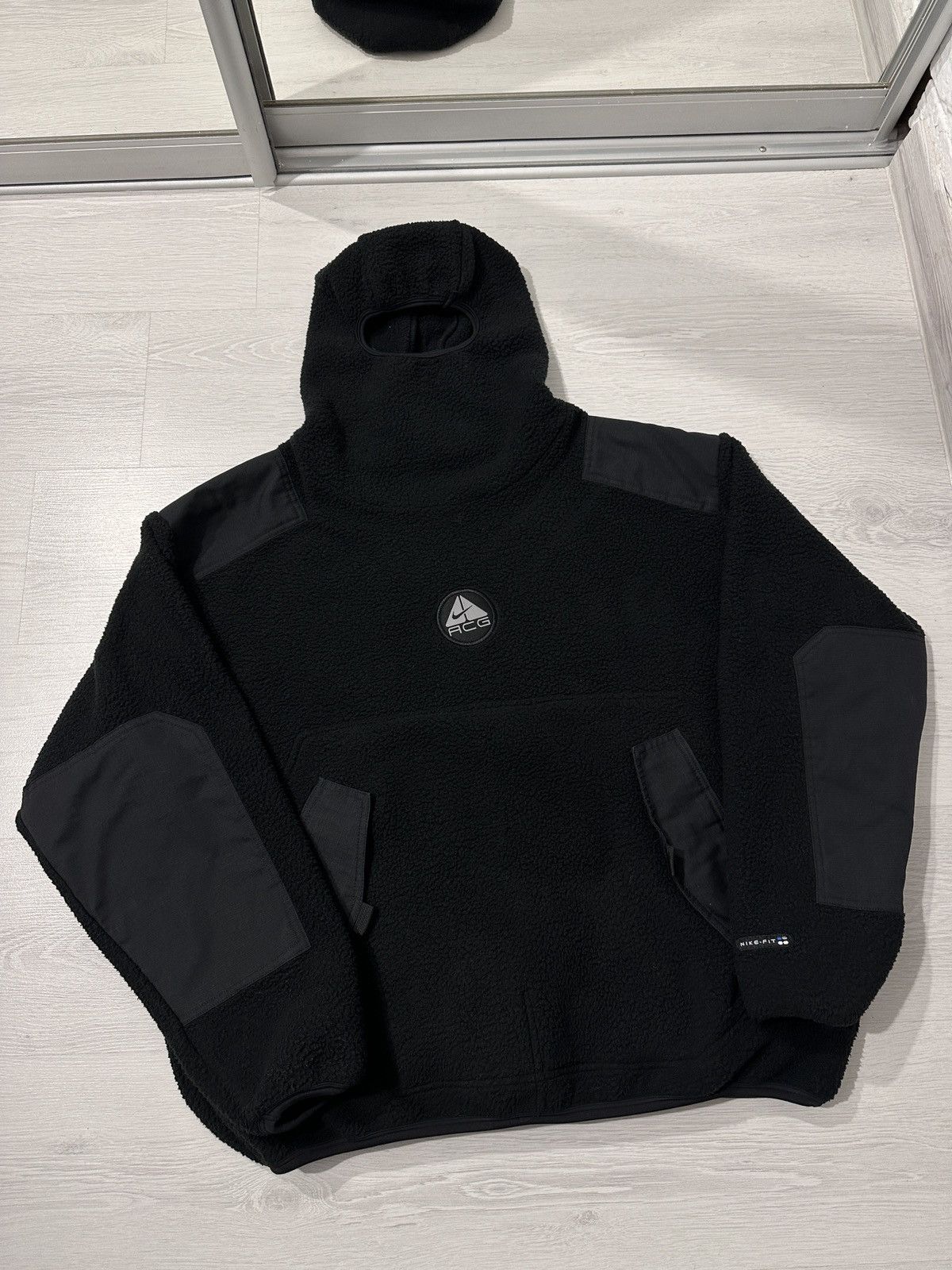 Nike ACG Black Nike ACG Ninja Sherpa Fleece Balaclava Hoodie Size M Size US M / EU 48-50 / 2 - 6 Thumbnail