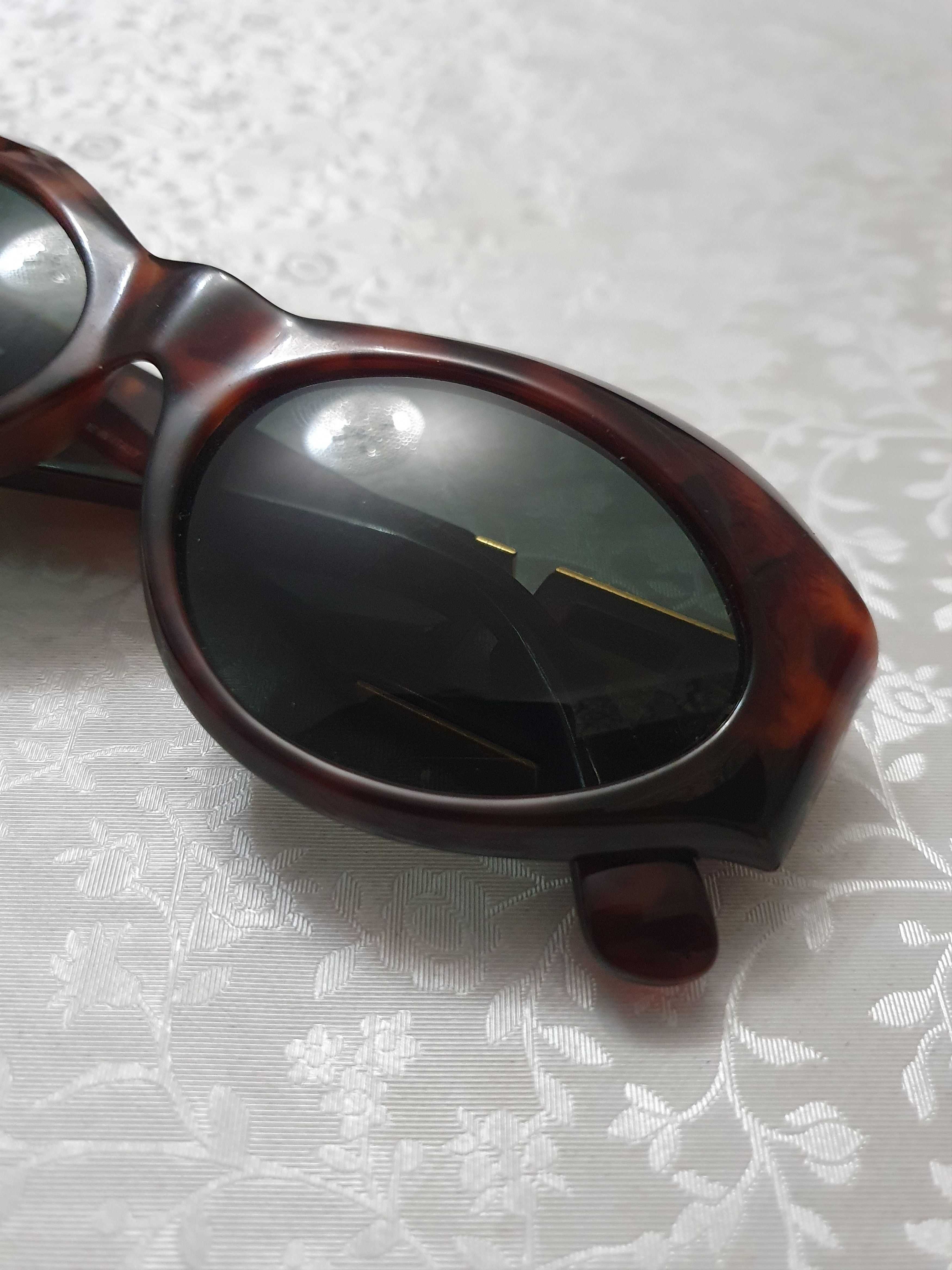 Vintage 90's Vintage Versace "Labyrinth" Y2k RetroPunk SunGlasses Size ONE SIZE - 7 Thumbnail
