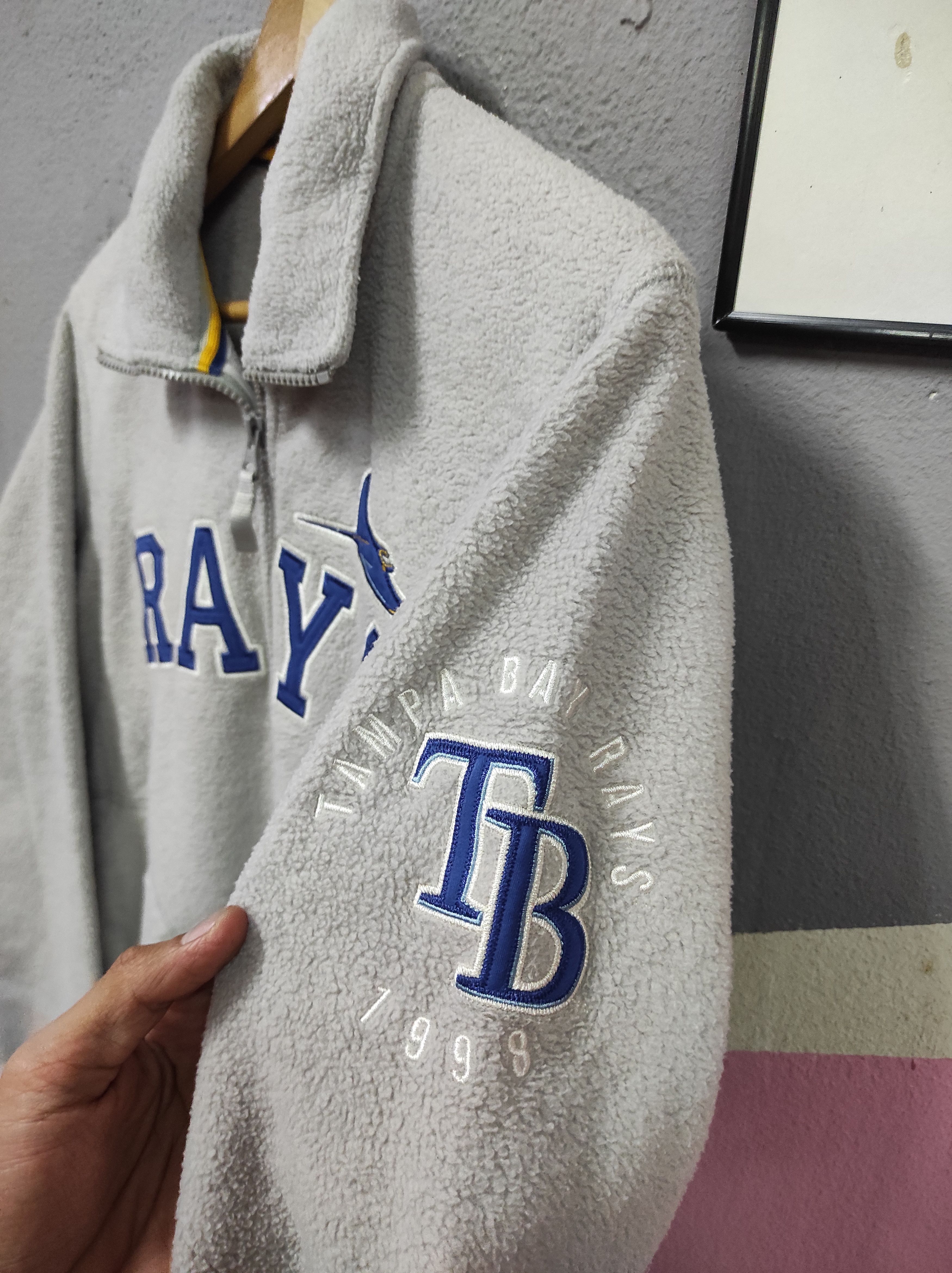 MLB × Uniqlo UNIQLO X MLB TAMPA BAY RAYS HALF ZIPPER SWEATSHIRT FLEECE Size US M / EU 48-50 / 2 - 3 Thumbnail