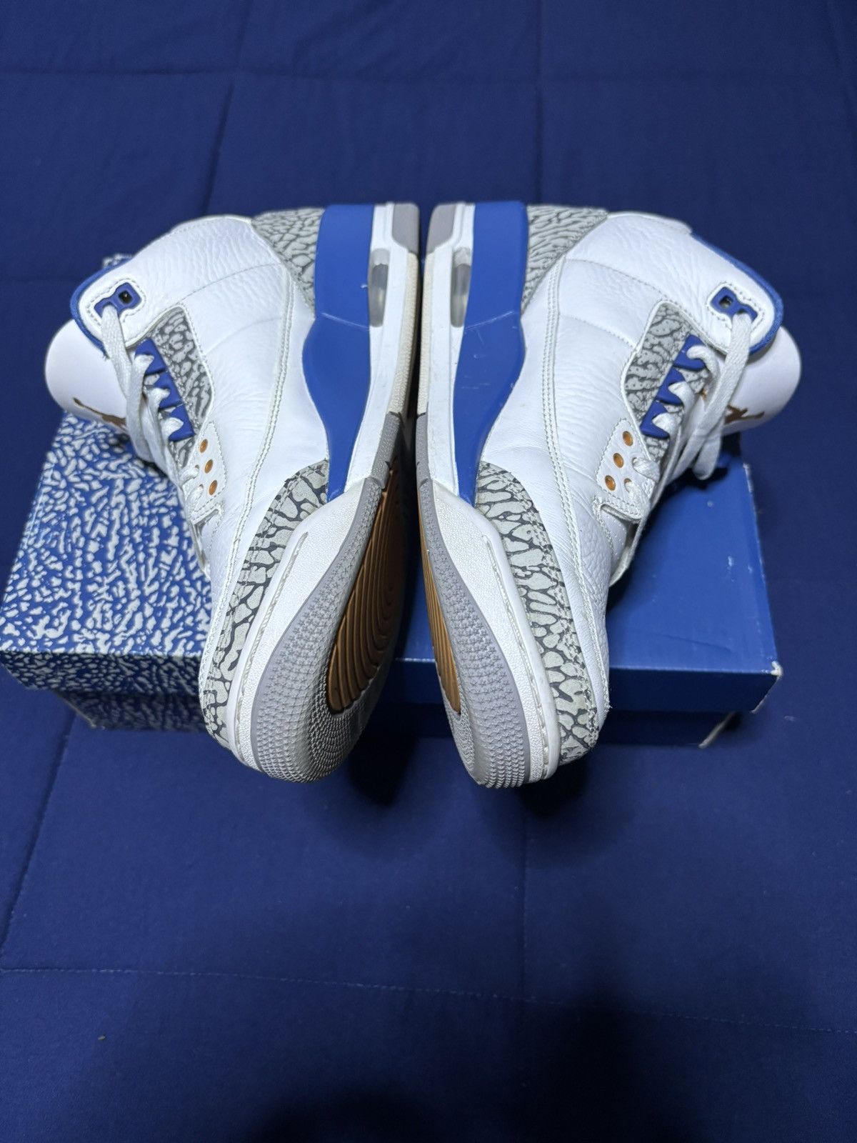 Jordan Brand Jordan 3 Retro Washington Wizards 2023 Size 9 Size US 9 / EU 42 - 3 Thumbnail