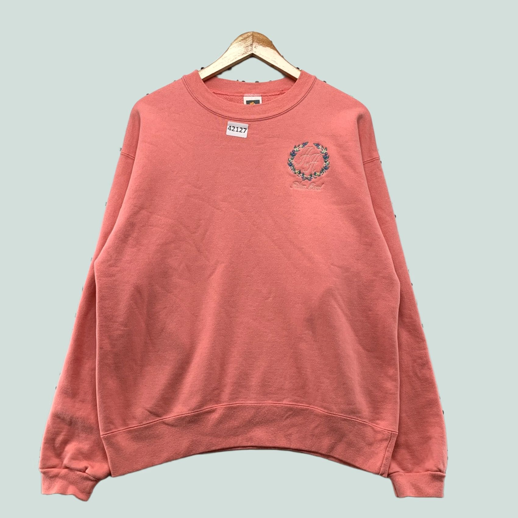 Vintage VINTAGE Hilton Head Sweatshirt Men Large Pink 90s Embroidered Crewneck USA 22x26 Size US L / EU 52-54 / 3 - 1 Thumbnail