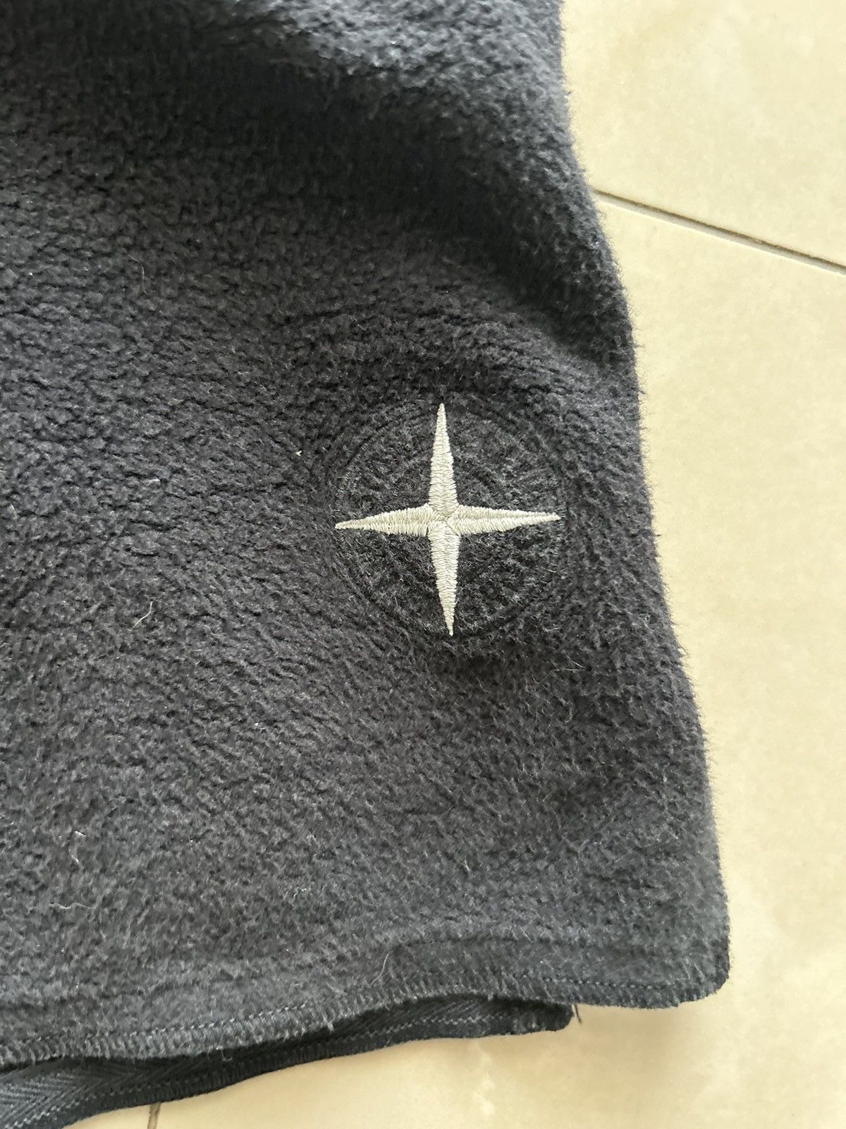 Stone Island Stone island fleece shorts Size US 30 / EU 46 - 2 Thumbnail