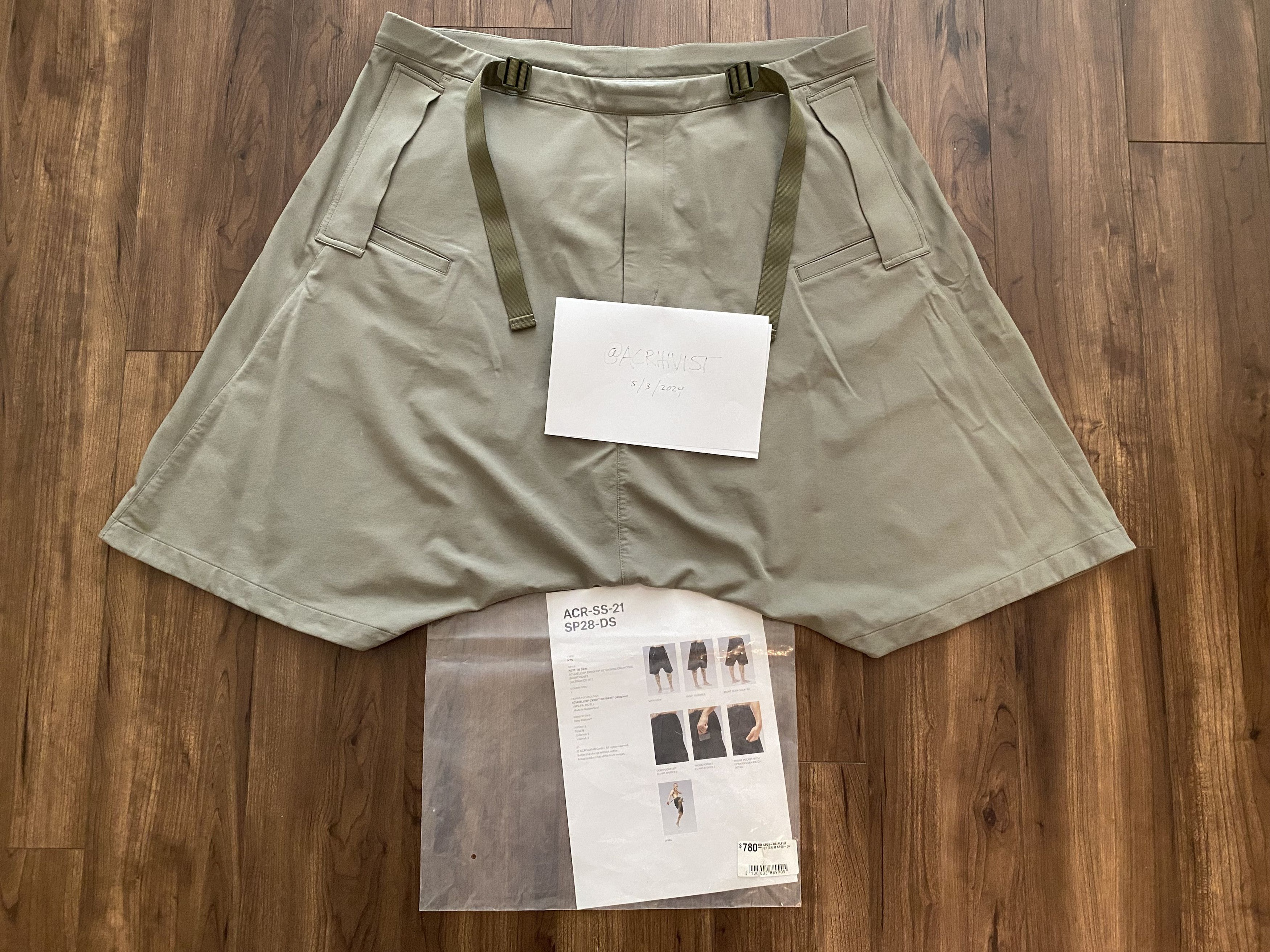 Acronym SP28-DS Shorts ショートパンツ（Acronym Acronym SP28