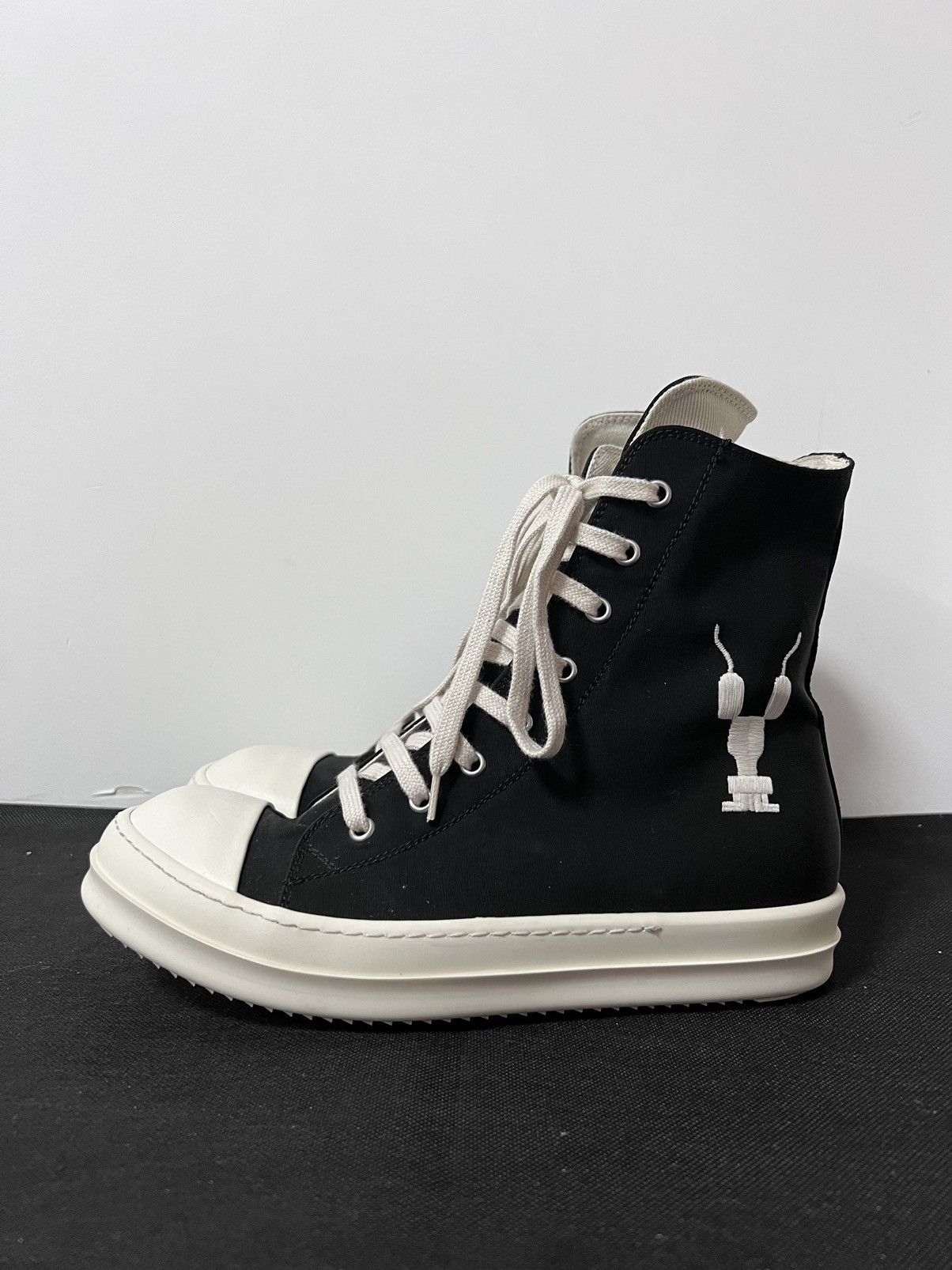 Rick Owens Drkshdw Rick owens drkshdw ramones high top sneakers sz 40 Size US 7 / EU 40 - 2 Thumbnail