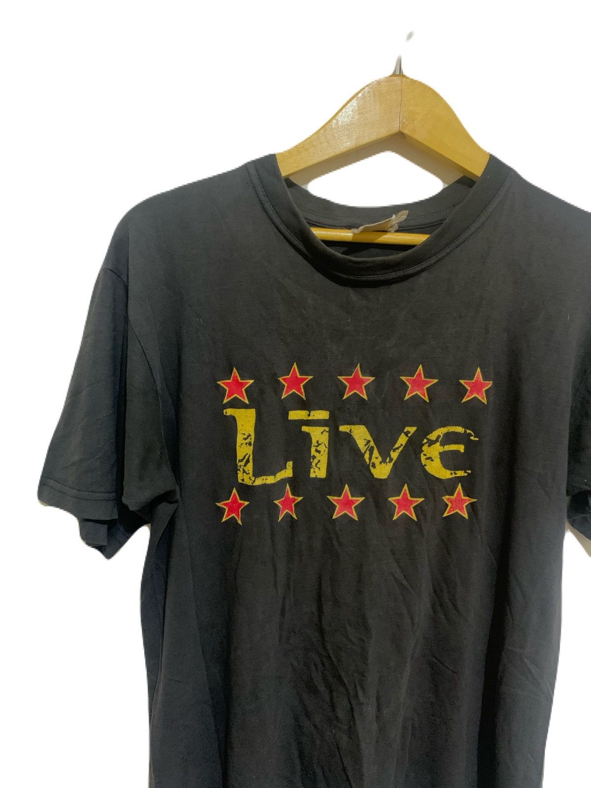 Band Tees Live Band Tour Australia 2001 T-shirt Y2K tee grunge nirvana Size US S / EU 44-46 / 1 - 3 Thumbnail