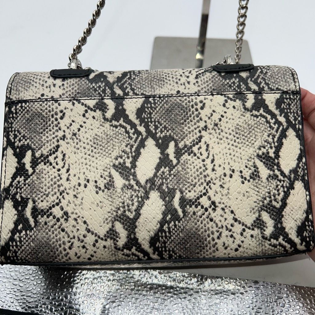 Steve Madden Steve Madden Faux Leather Snake Embossed Convertible Crossbody Chain Bag Size ONE SIZE - 10 Thumbnail