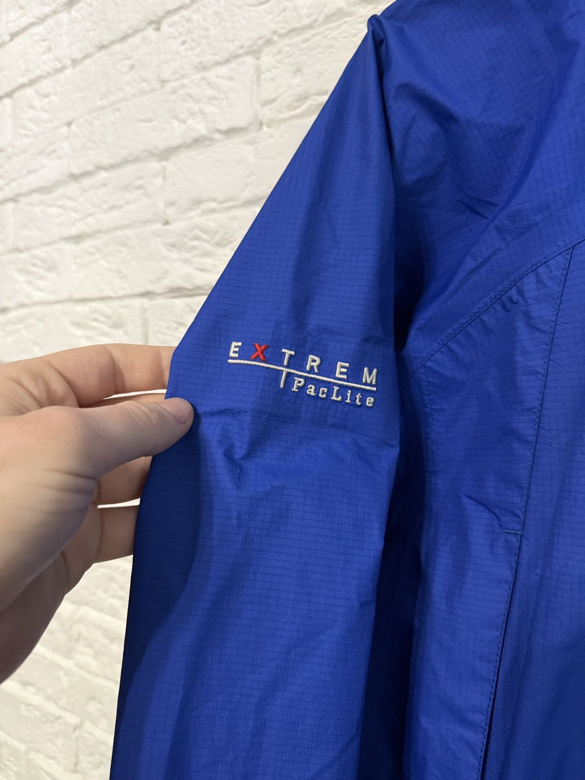 Berghaus Berghaus Extreme Jacket Windbreaker GoreTex Gorpcore Outdoor Size US S / EU 44-46 / 1 - 2 Thumbnail