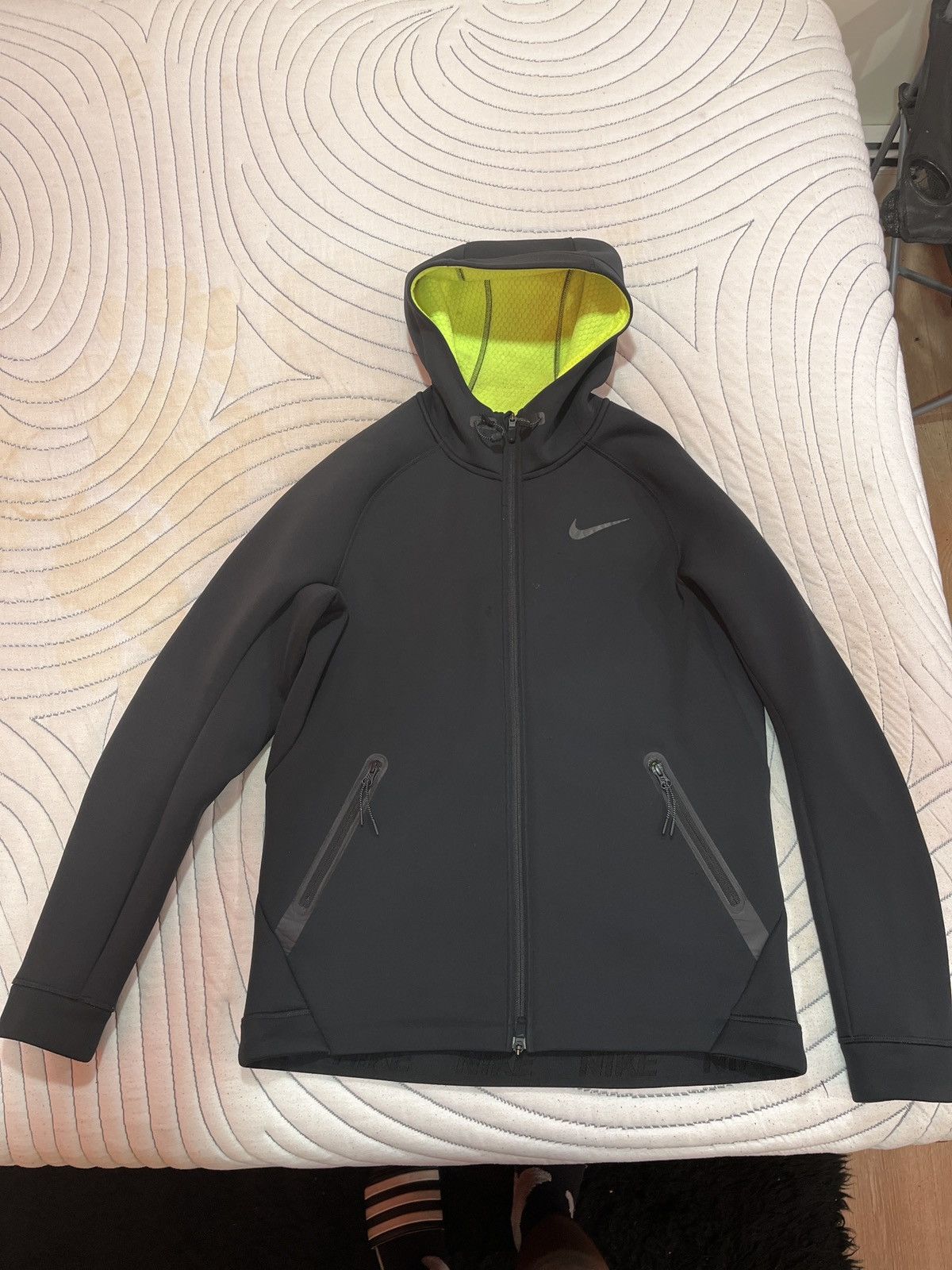 Nike Nike Therma sphere max hoodie Black size Large Size US L / EU 52-54 / 3 - 1 Thumbnail