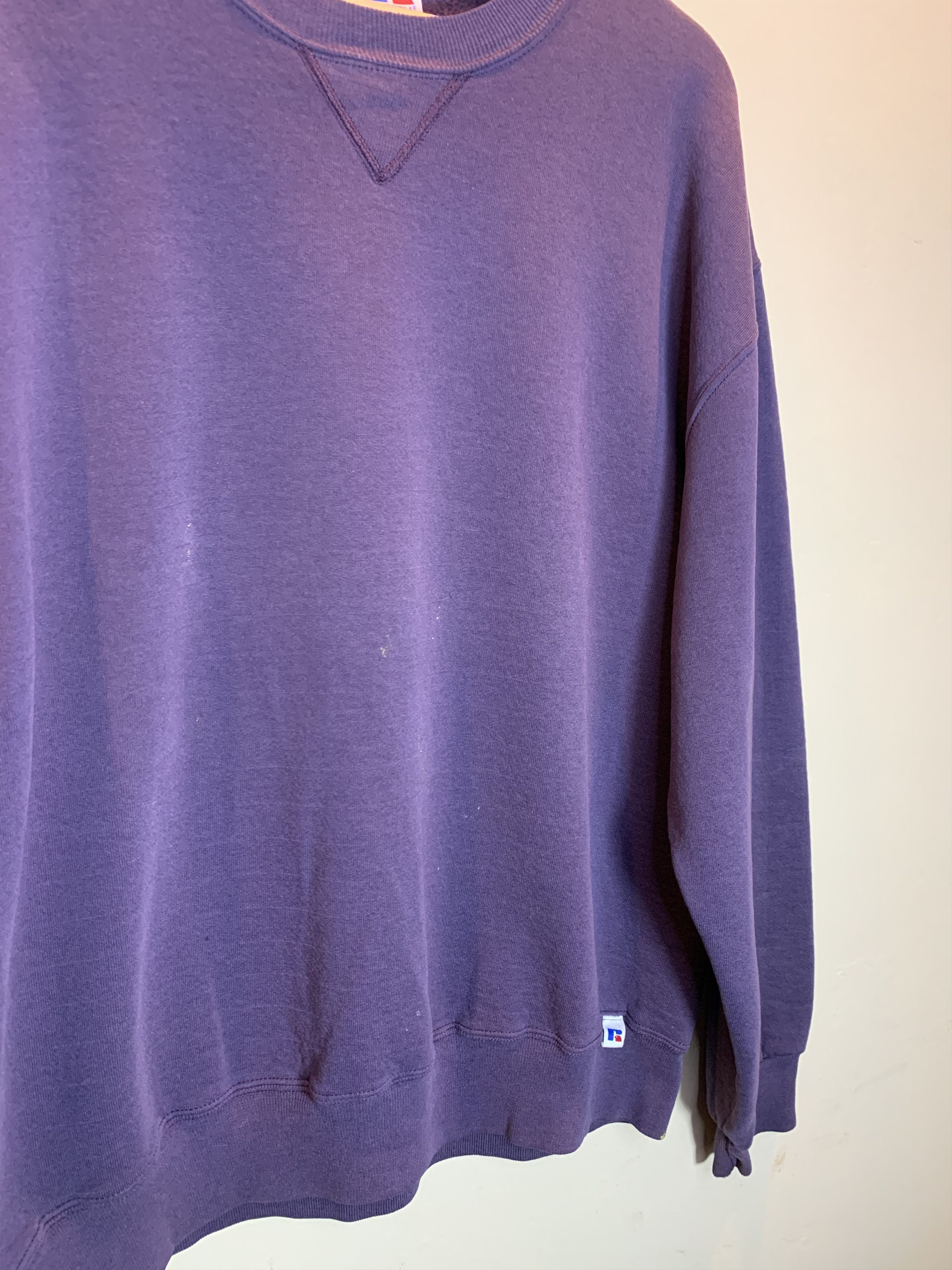 Russell Athletic RARE Vintage 90’s Single V Faded Russell Crewneck Sweatshirt Size US L / EU 52-54 / 3 - 3 Thumbnail