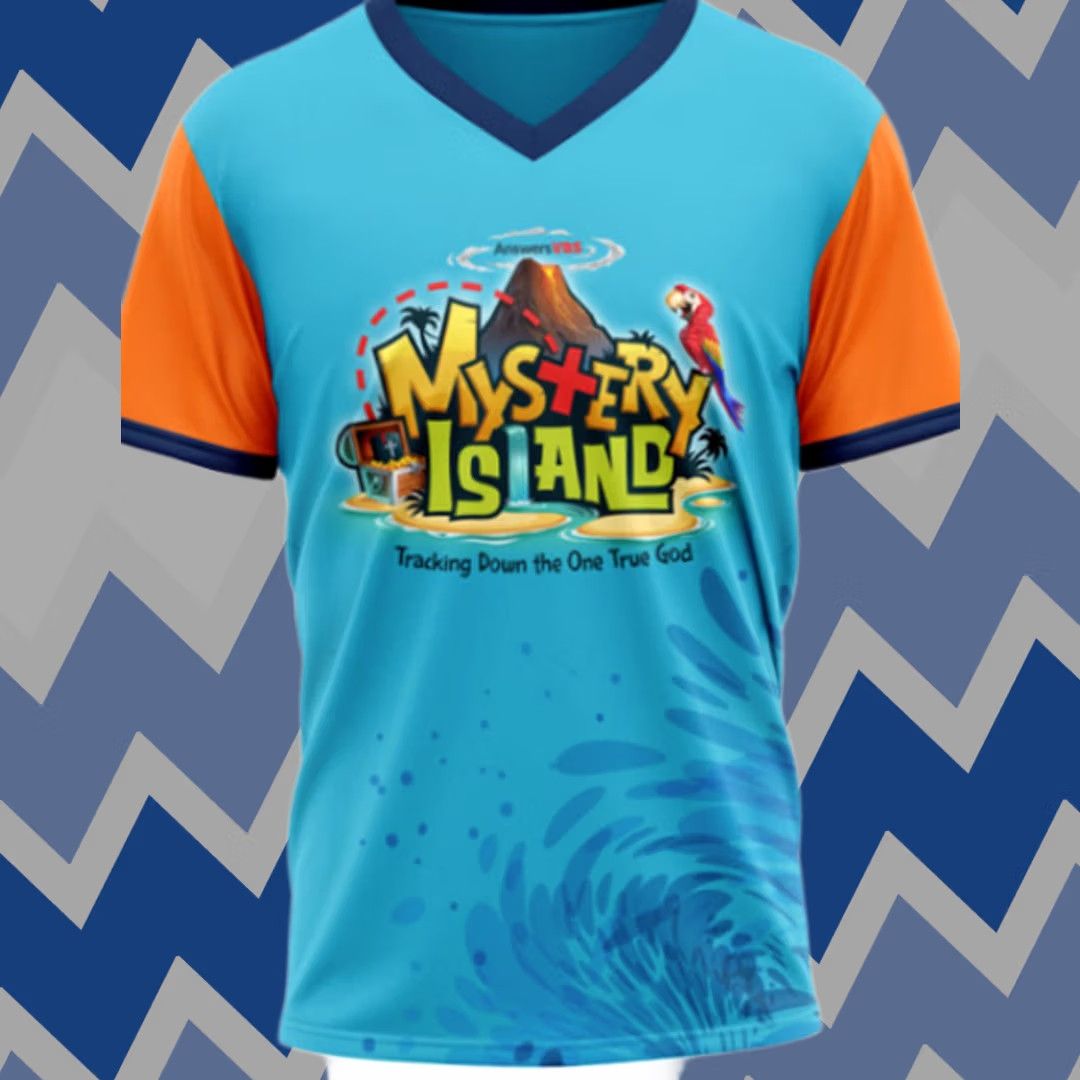 Vintage AnswerVBS Mystery Island V-Neck T-Shirt Unisex Adult M Blue Logo Print 2010s Education Theme Size US M / EU 48-50 / 2 - 1 Thumbnail