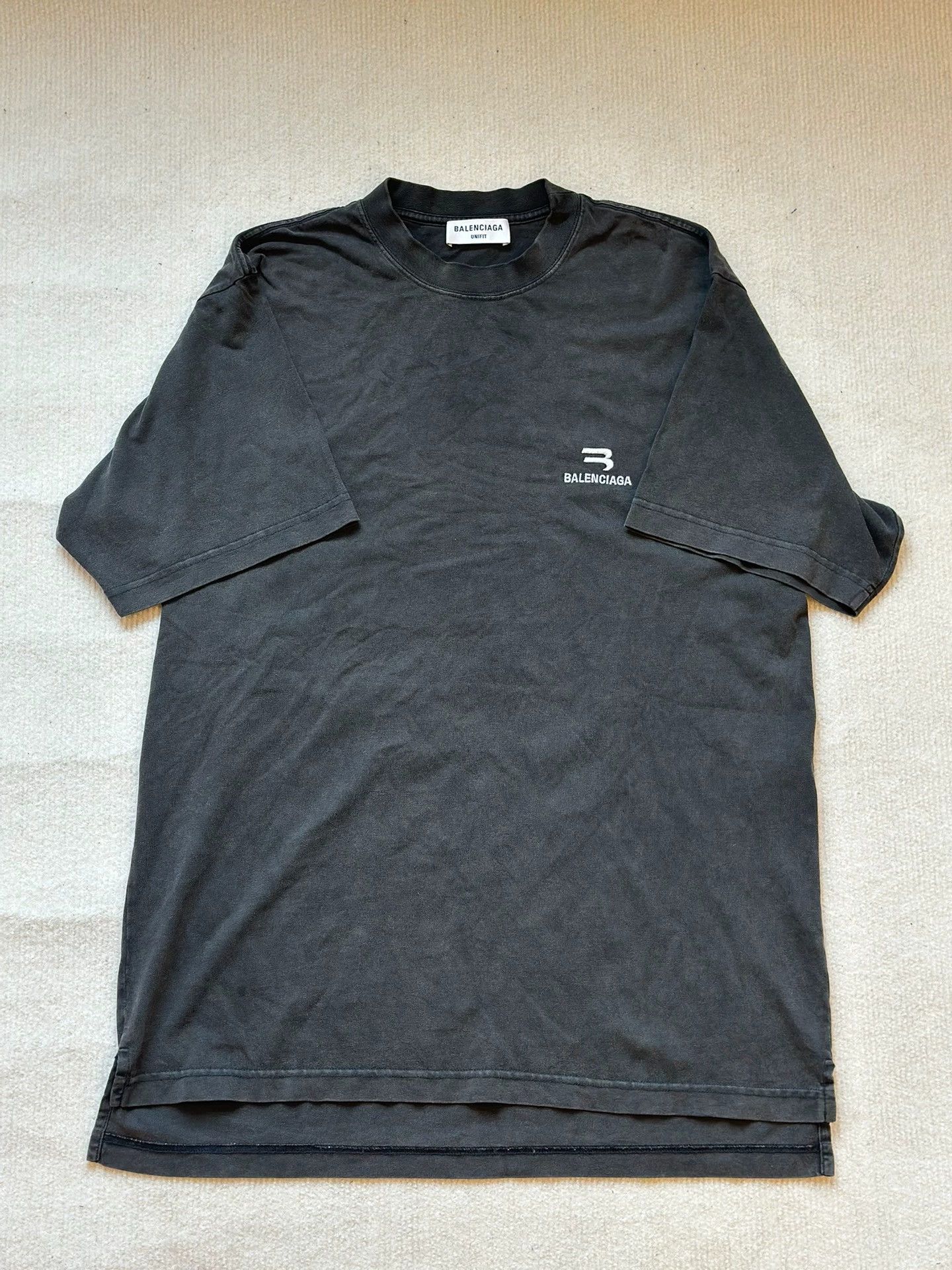 Balenciaga Balenciaga Sporty B Embroidered Washed Tee - dmc Size US S / EU 44-46 / 1 - 1 Thumbnail