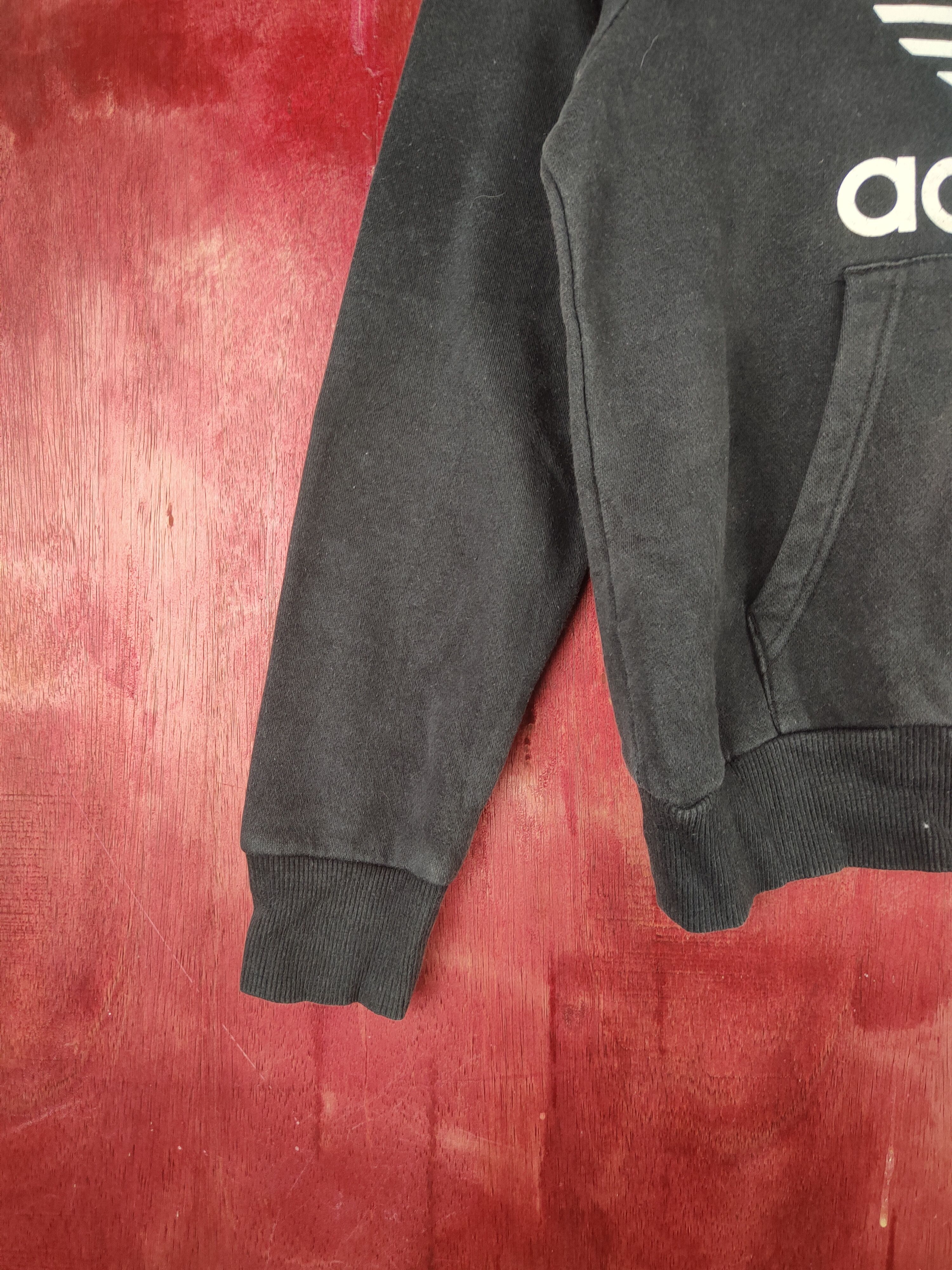 Adidas Adidas vintage Dark Blue Hoodie Sweatshirts #S1560 Size US S / EU 44-46 / 1 - 5 Thumbnail