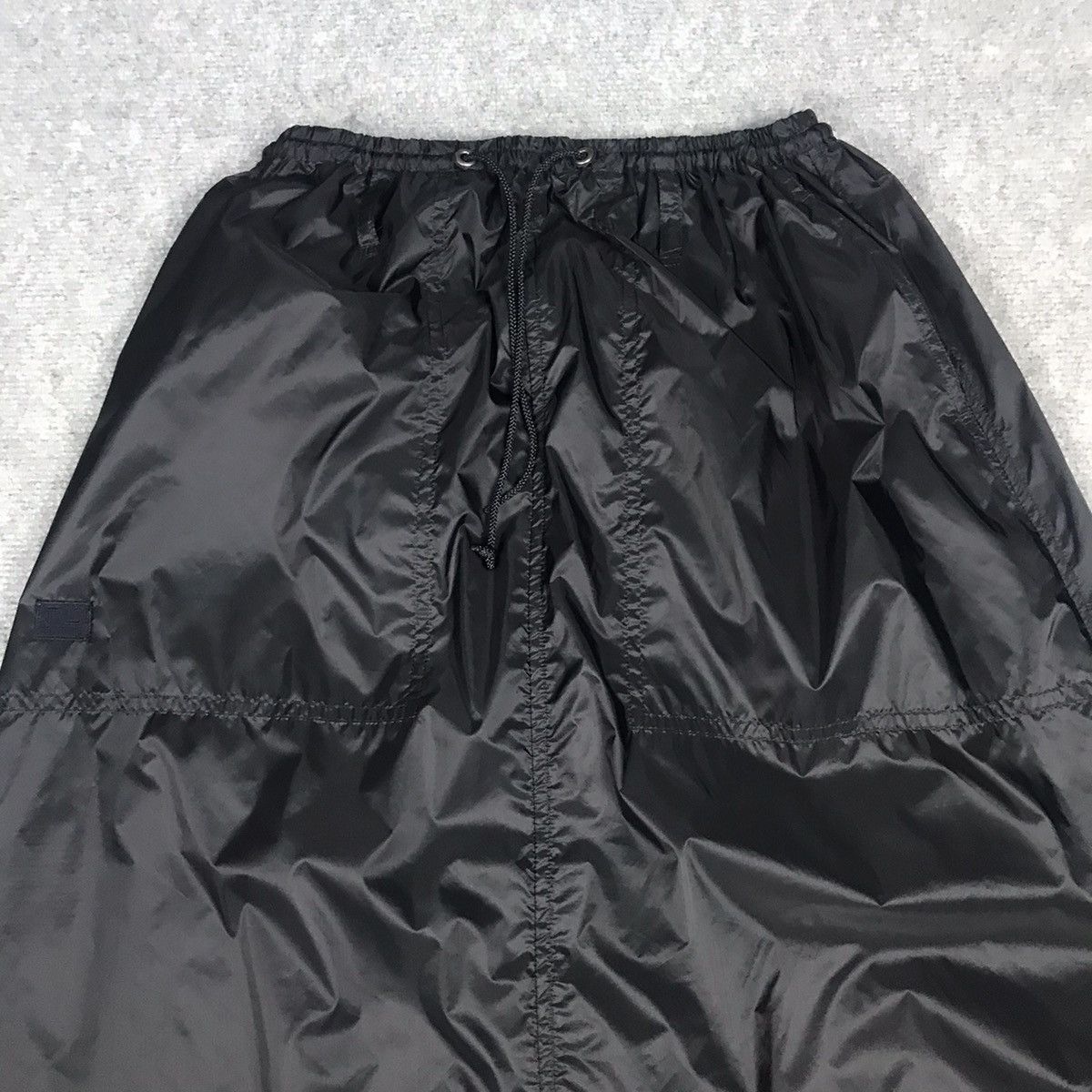 If Six Was Nine × Issey Miyake × Japanese Brand PLANTATION BY ISSEY MIYAKE WINDBREAKER MAXI SKIRT Size 30" / US 8 / IT 44 - 2 Thumbnail