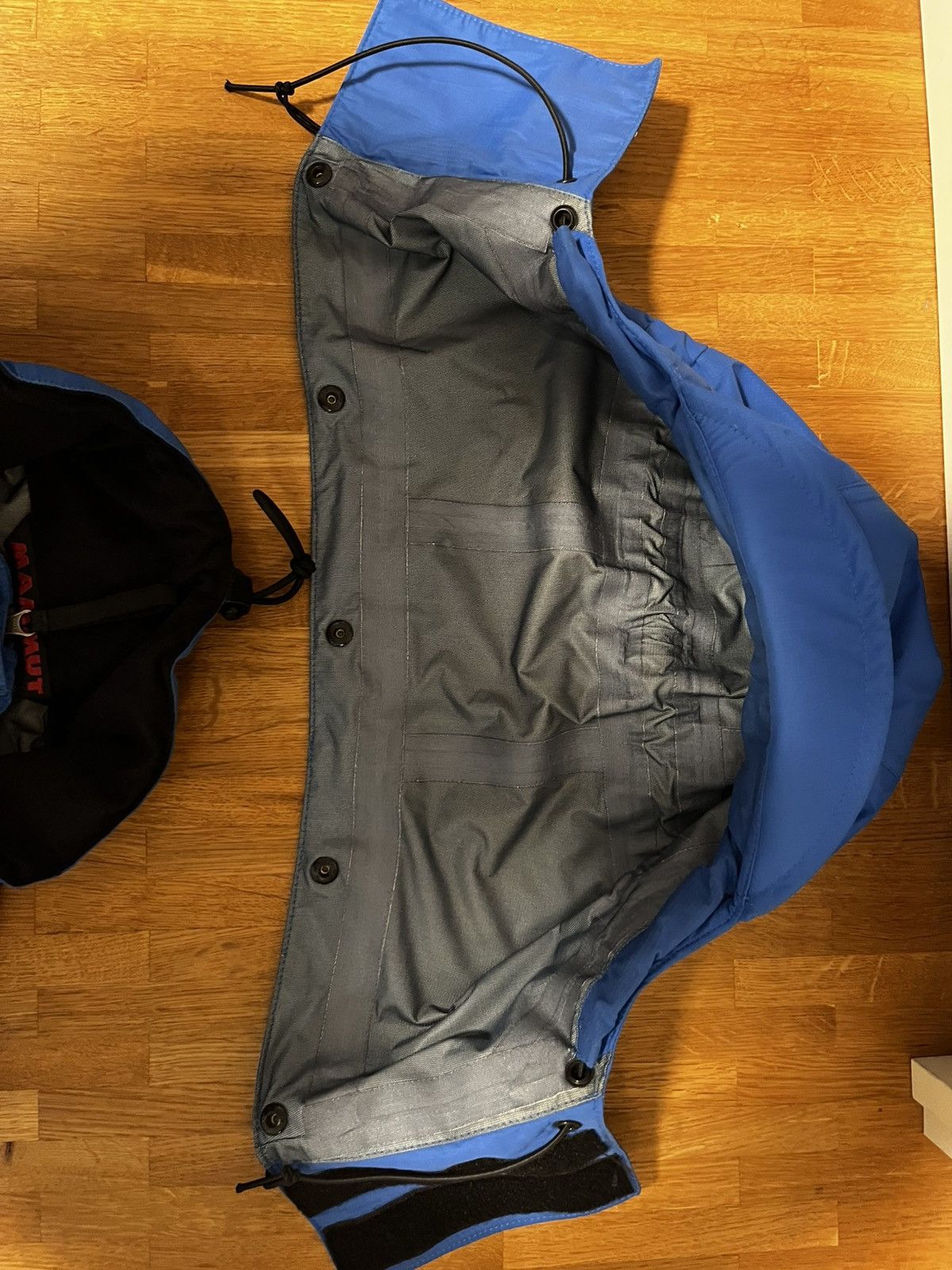 Mammut Vintage Mammut Raincoat Size US M / EU 48-50 / 2 - 9 Thumbnail