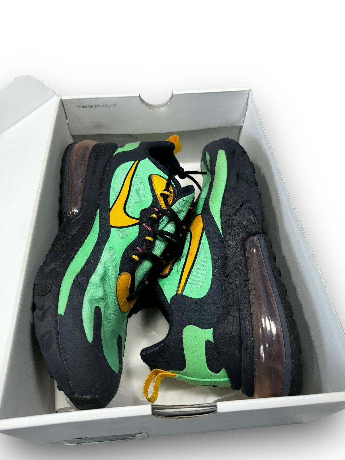 Nike Nike Air Max 270 React electro lime size. 10.5 Size US 10.5 / EU 43-44 - 2 Thumbnail