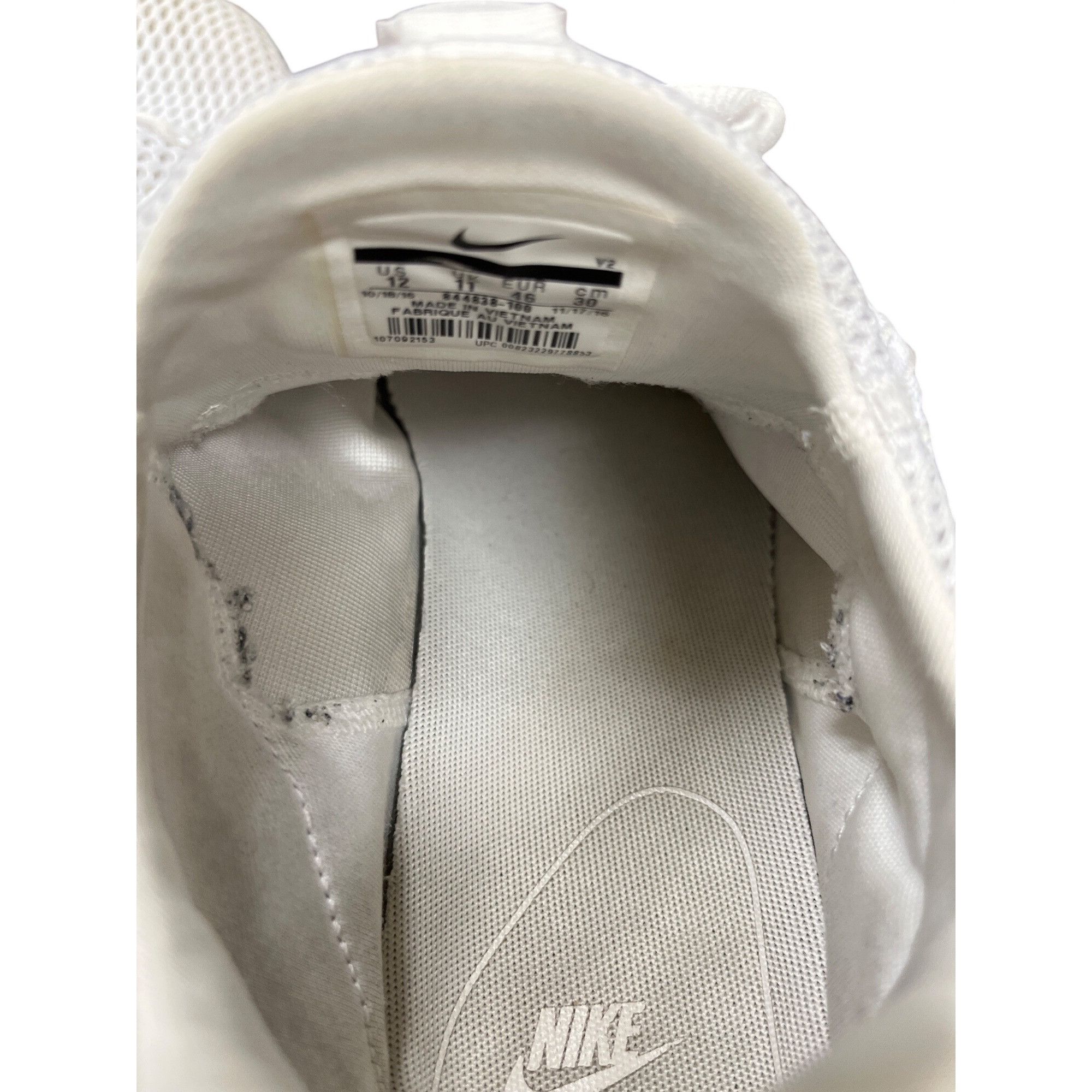 Nike Nike Mens white mesh walking running sneakers 844838-100 Sz Size US 12 / EU 45 - 8 Thumbnail