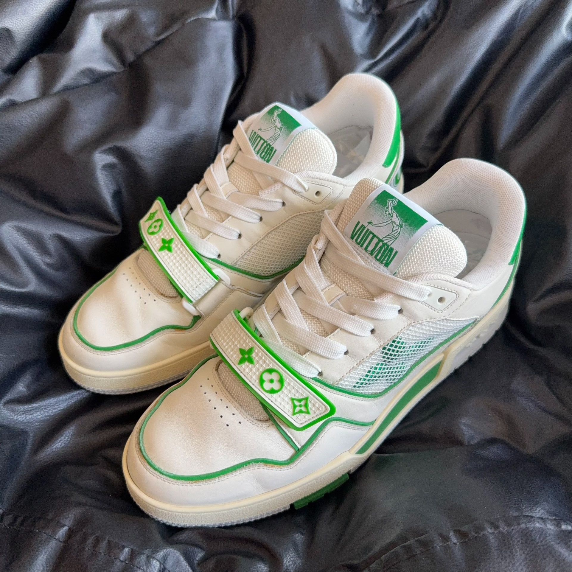 Louis Vuitton Louis Vuitton Training Green Lowtop Sneakers 8 Men Size US 8 / EU 41 - 1 Thumbnail