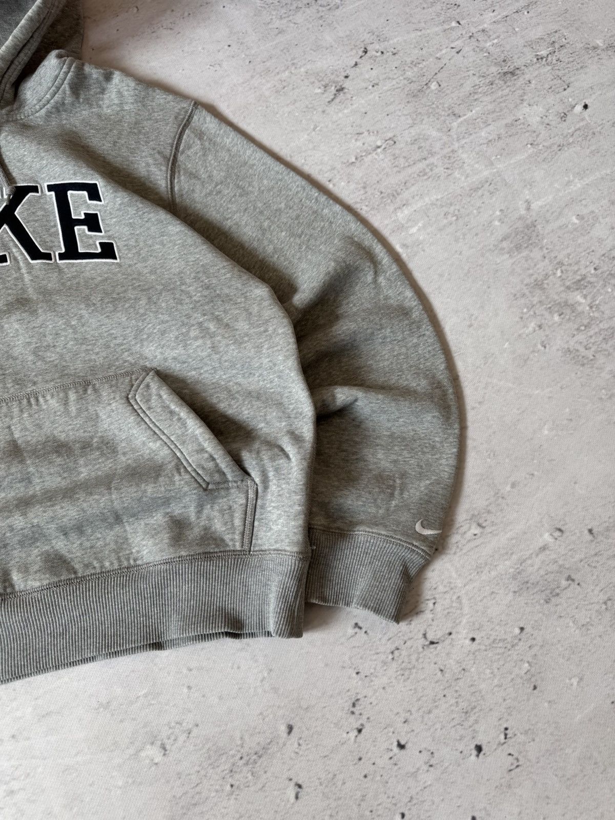 NIKE VINTAGE 00s y2k OVERSIZE BAGGY ZIP HOODIE CENTER LOGO