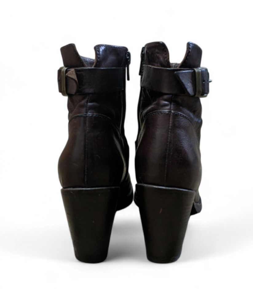 MoMA MOMA Heeled Ankle Boots Sz 37 Size US 7 / IT 37 - 13 Thumbnail