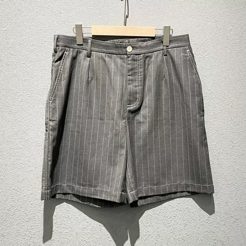 Versace Versace Striped wool shorts Size US 38 / EU 54 - 1 Thumbnail
