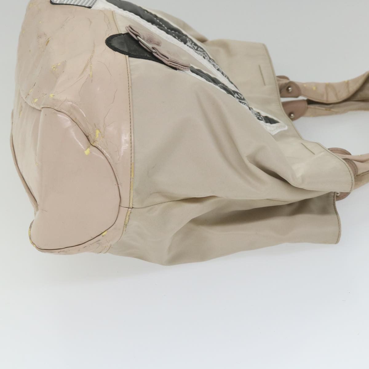 Salvatore Ferragamo Salvatore Ferragamo Shoulder Bag Nylon Patent Leather Beige Size ONE SIZE - 3 Thumbnail
