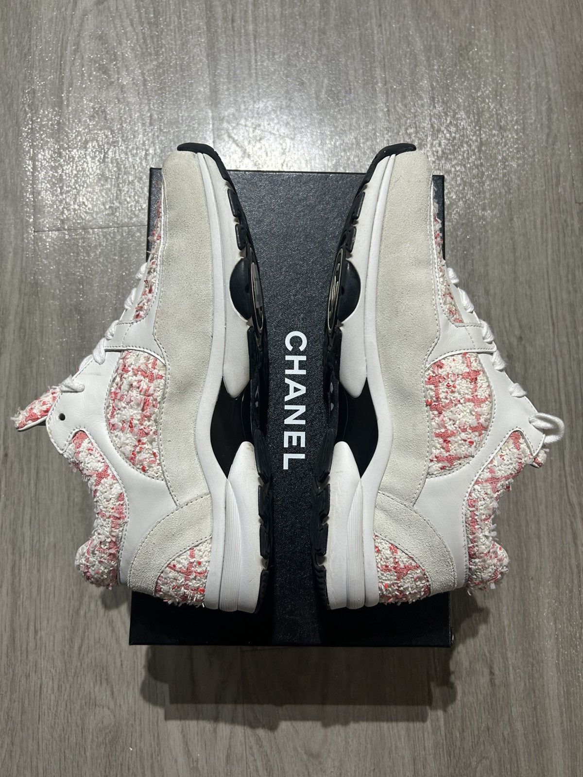 Chanel Chanel trainer CC logo low knit ecru pink white Size US 8 / EU 41 - 4 Thumbnail