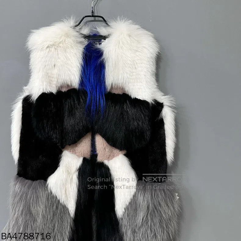 Fendi Fendi Karl Lagerfeld Monogram Mink Fur Size XS / US 0-2 / IT 36-38 - 2 Thumbnail