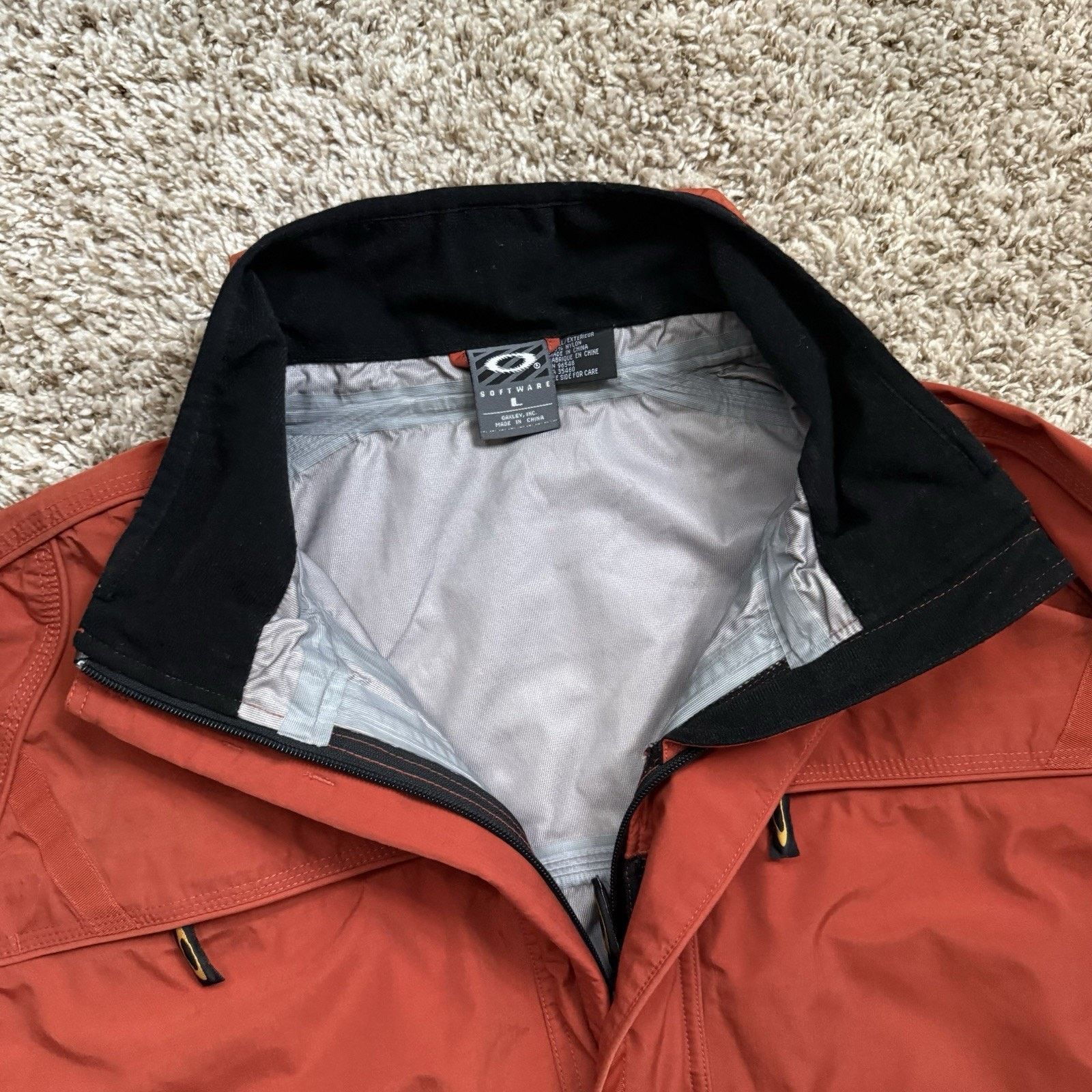 Oakley × Vintage RARE Vintage Y2K Oakley Software Ski Jacket Orange Size L Size US L / EU 52-54 / 3 - 5 Thumbnail